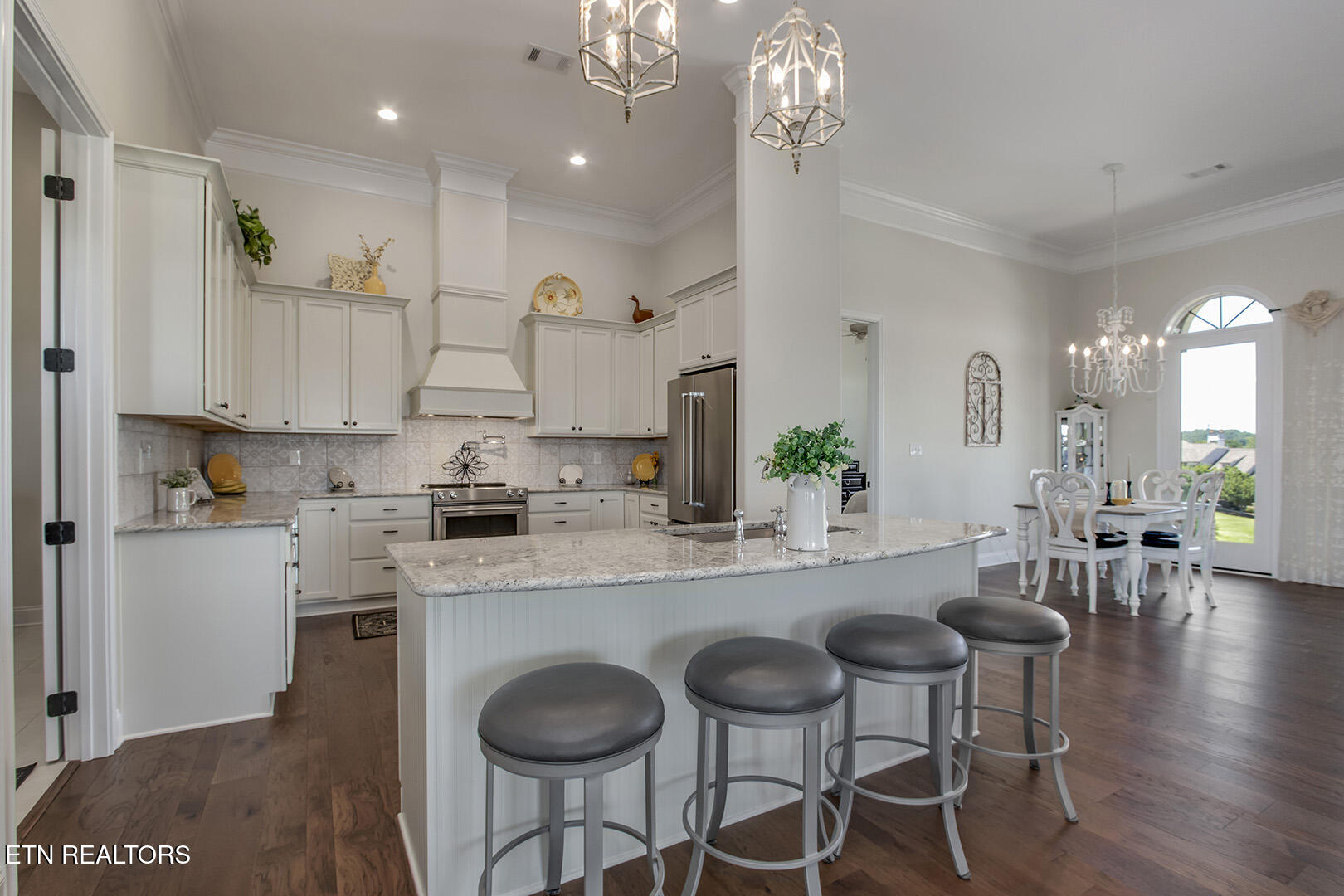 141 Gold Finch Lane Vonore TN 37885