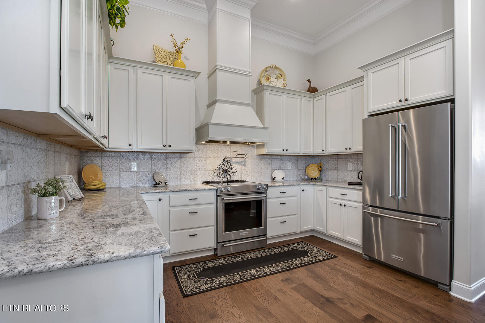 141 Gold Finch Lane Vonore TN 37885