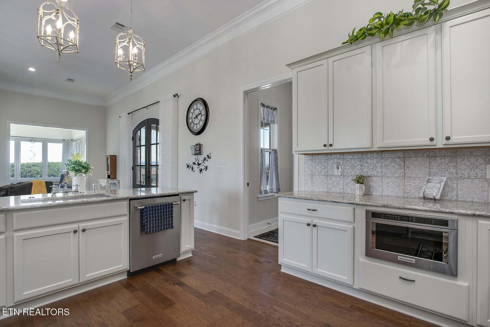 141 Gold Finch Lane Vonore TN 37885
