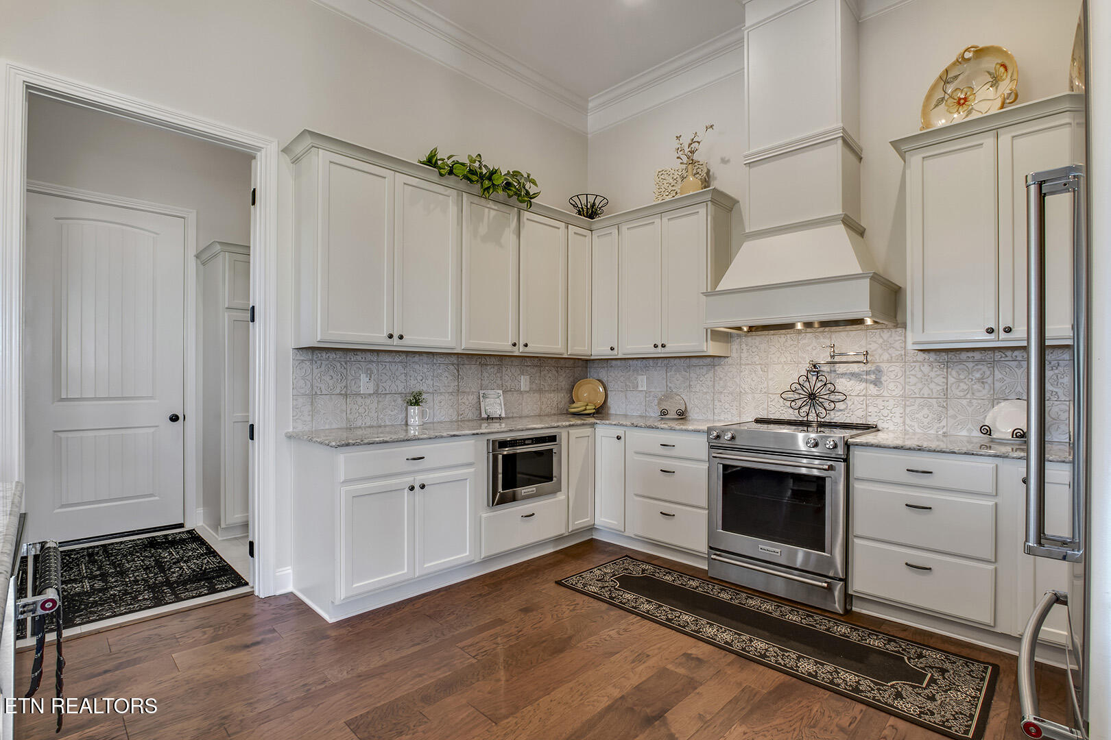 141 Gold Finch Lane Vonore TN 37885