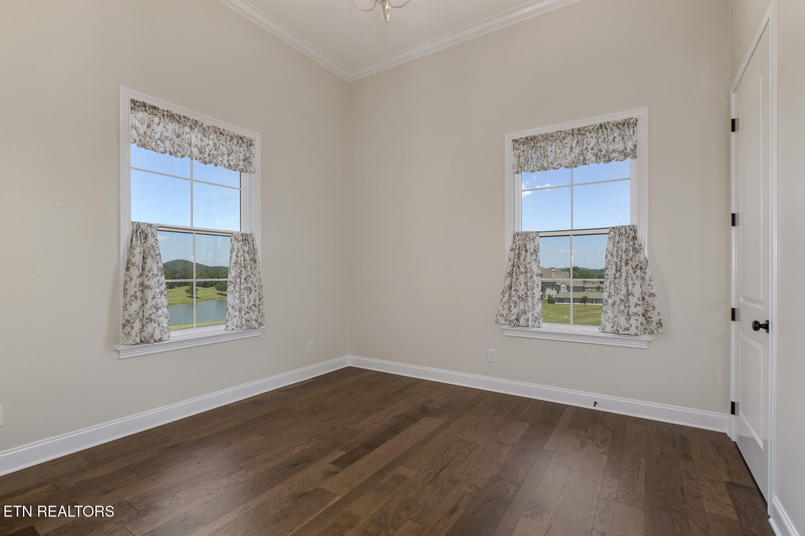 141 Gold Finch Lane Vonore TN 37885