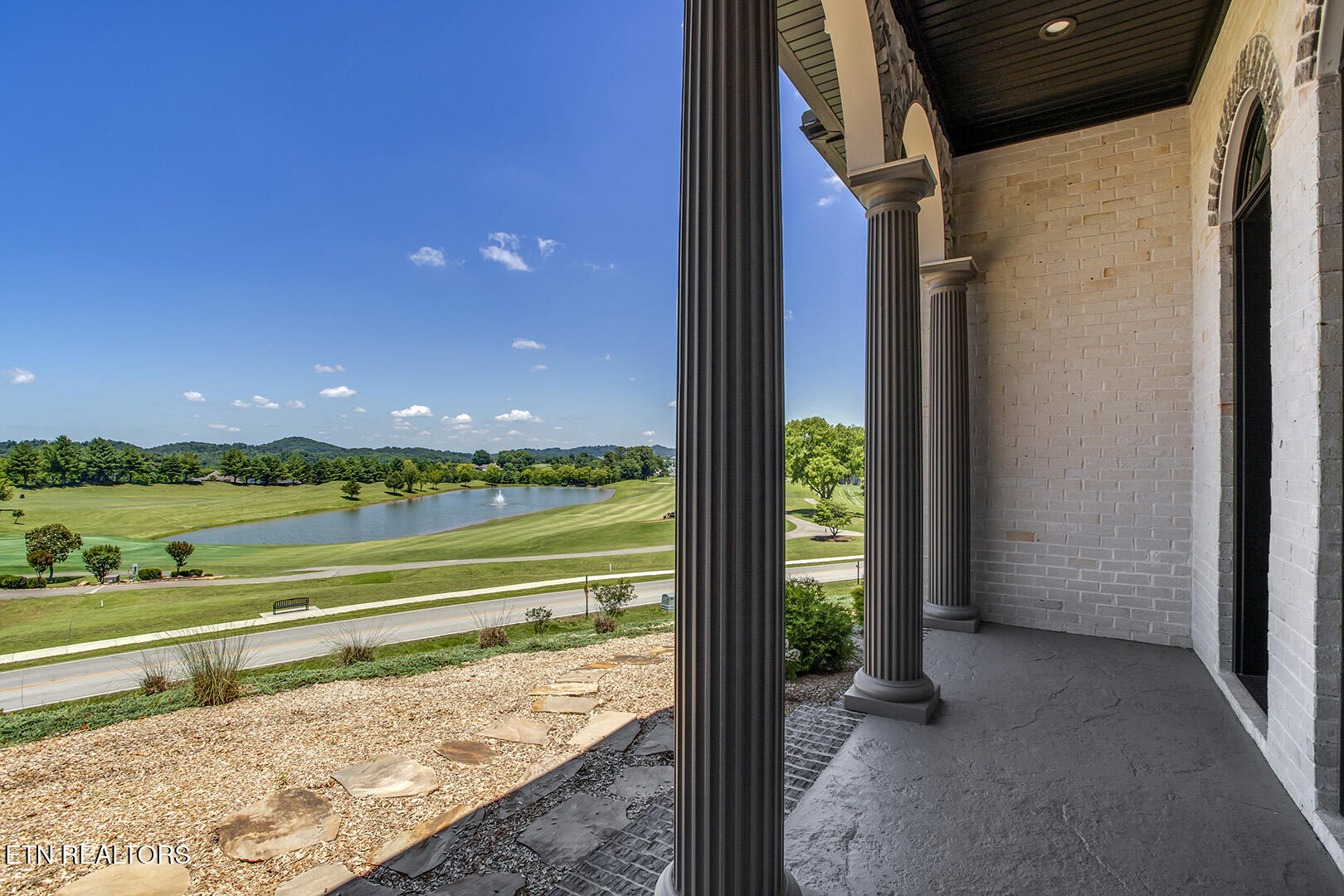 141 Gold Finch Lane Vonore TN 37885
