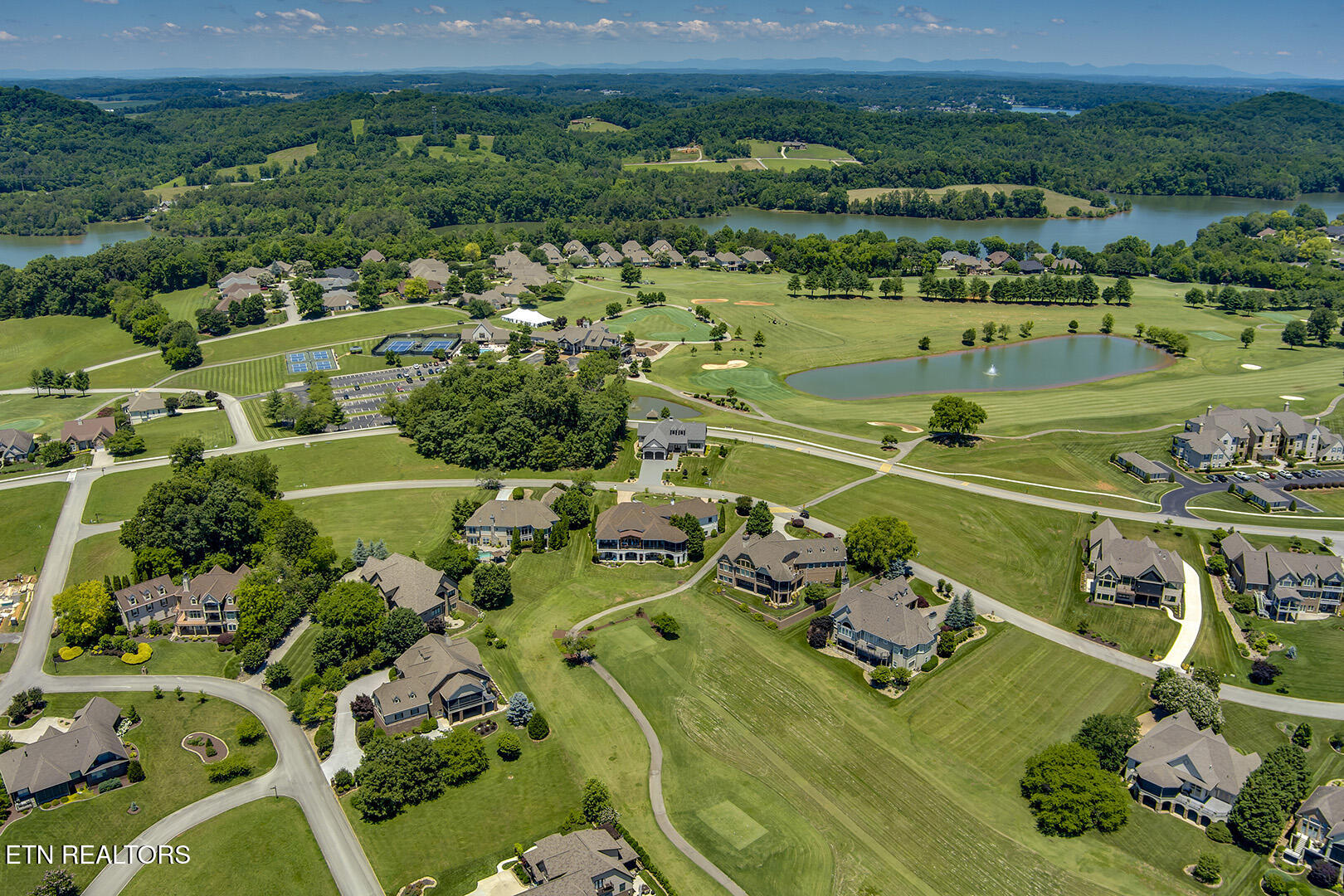 141 Gold Finch Lane Vonore TN 37885