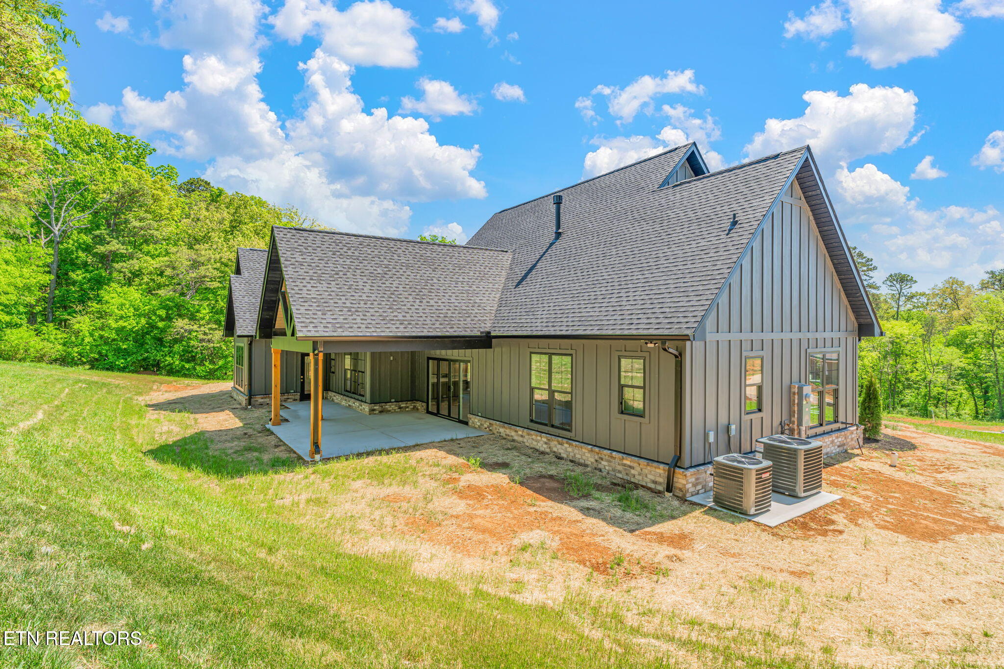 1211 Herbert Drive Greenback TN 37742