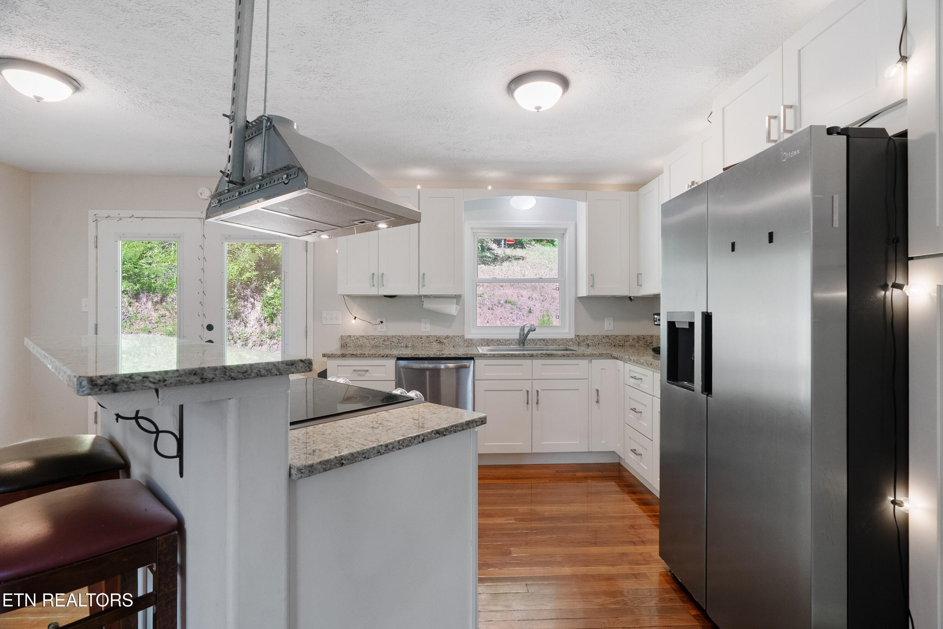 1209 E Bullrun Valley Drive Powell TN 37849