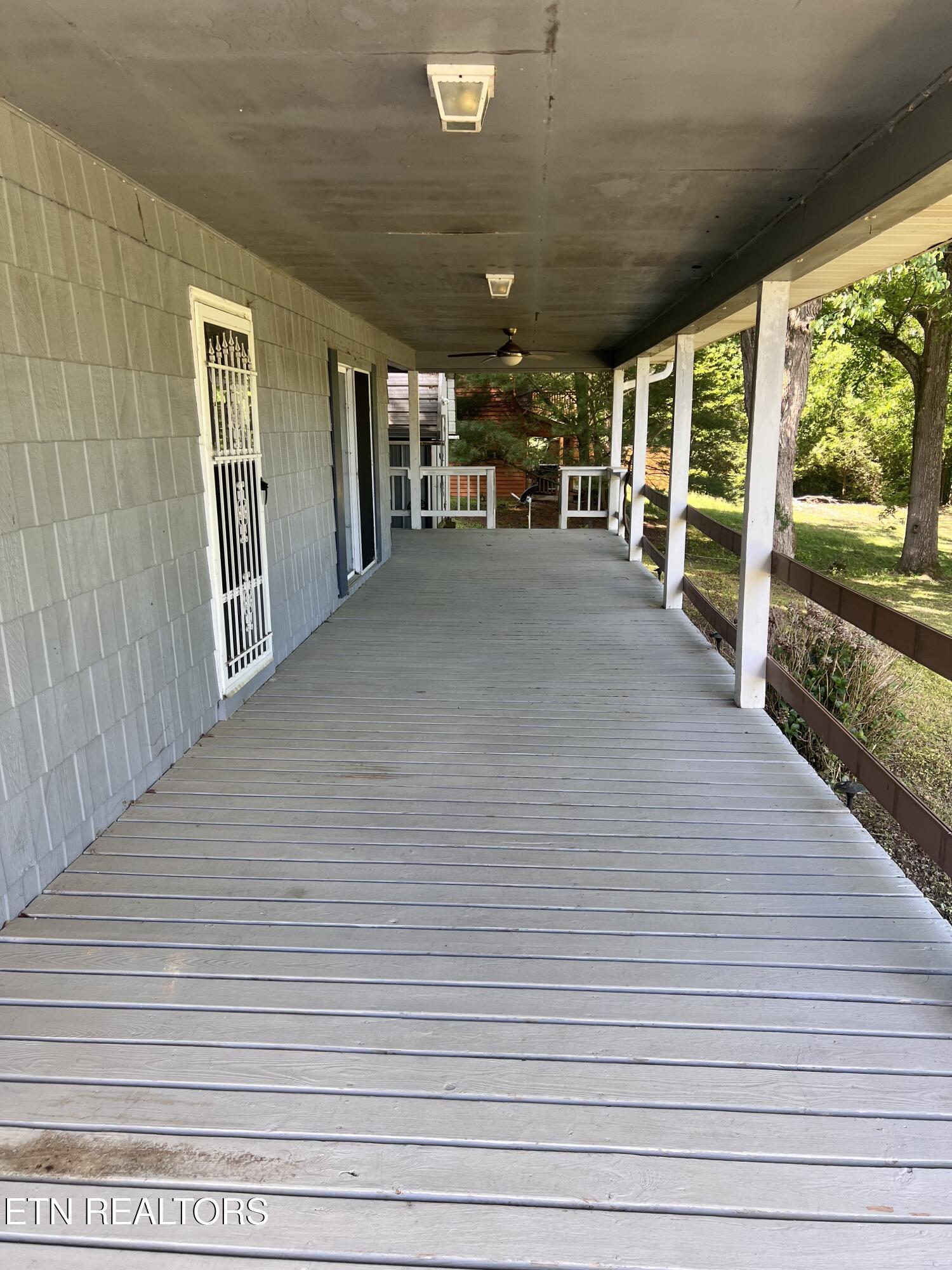 368 Emory River Road Harriman TN 37748