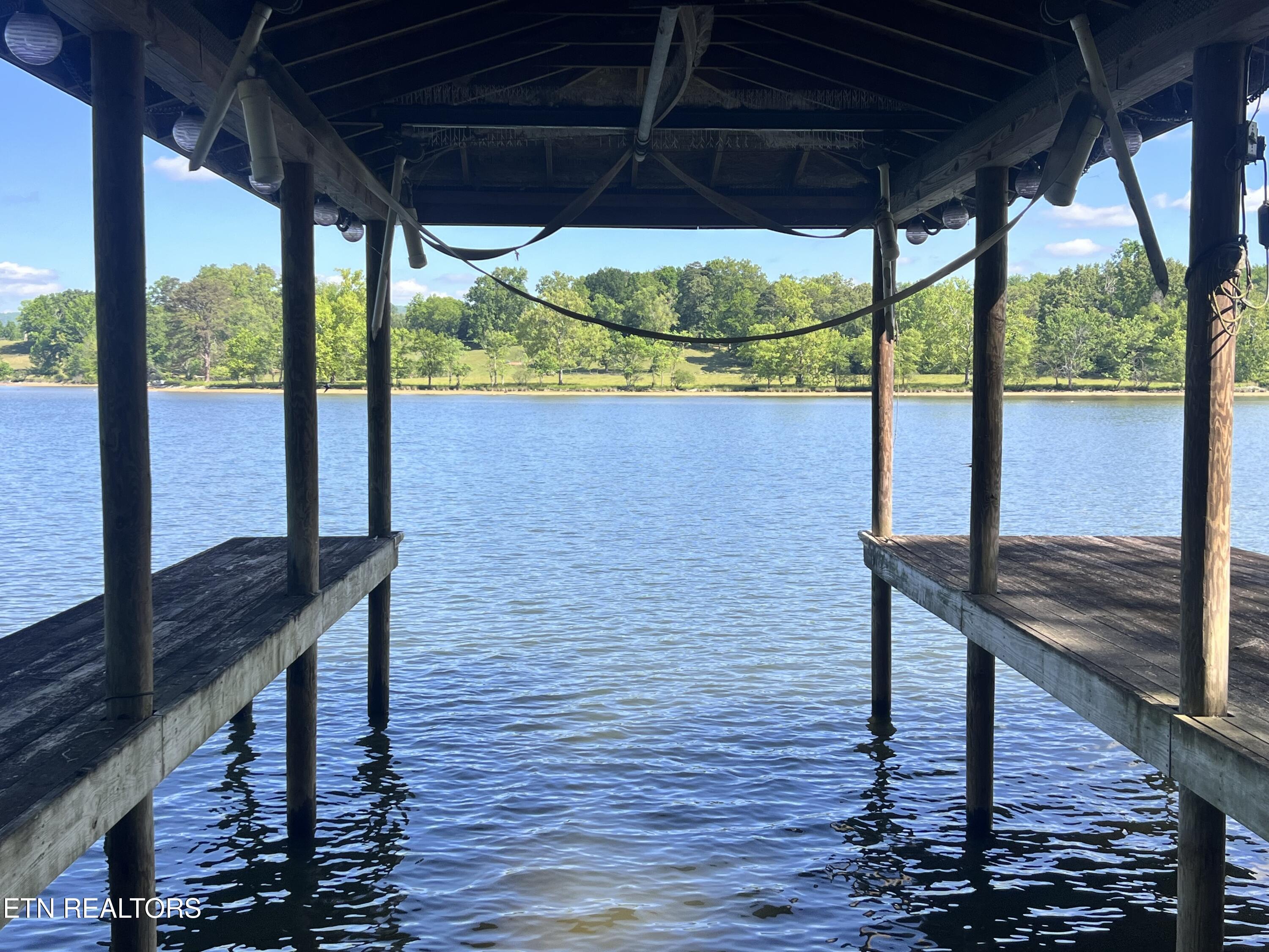 368 Emory River Road Harriman TN 37748