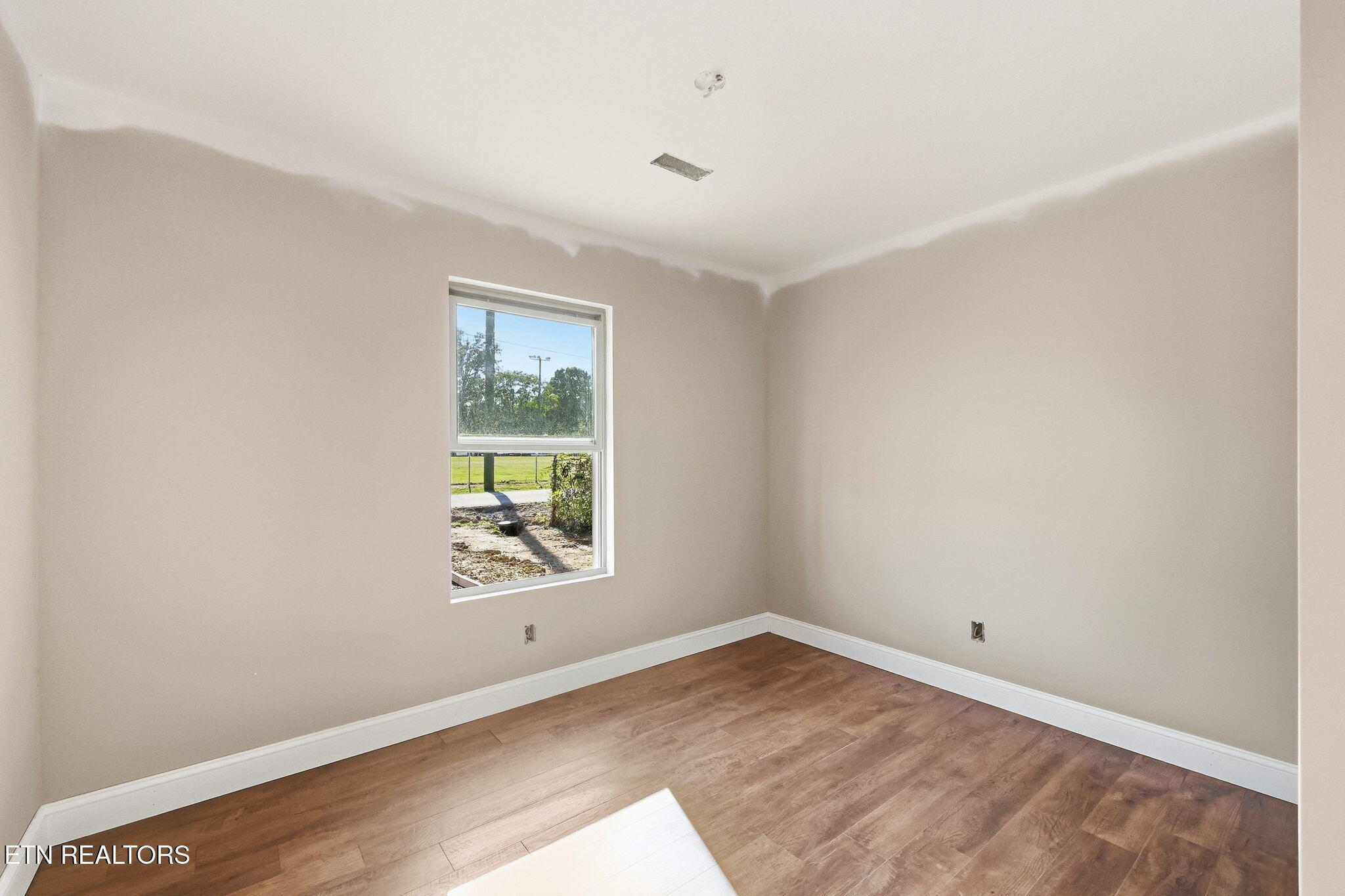 305A S Fowler Street Clinton TN 37716