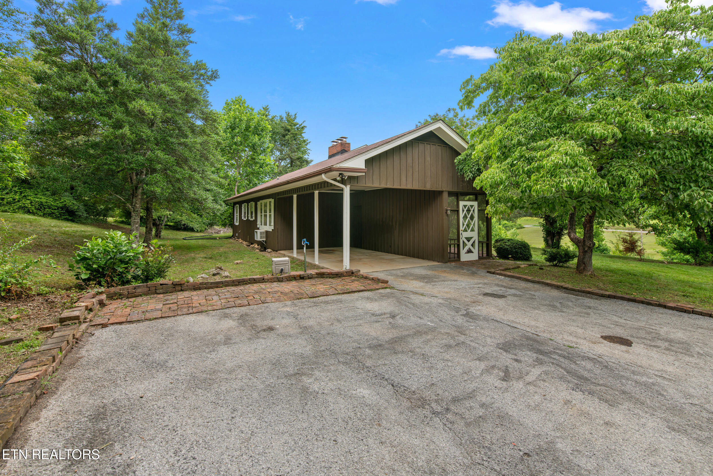 541 Big Springs Drive Mosheim TN 37818