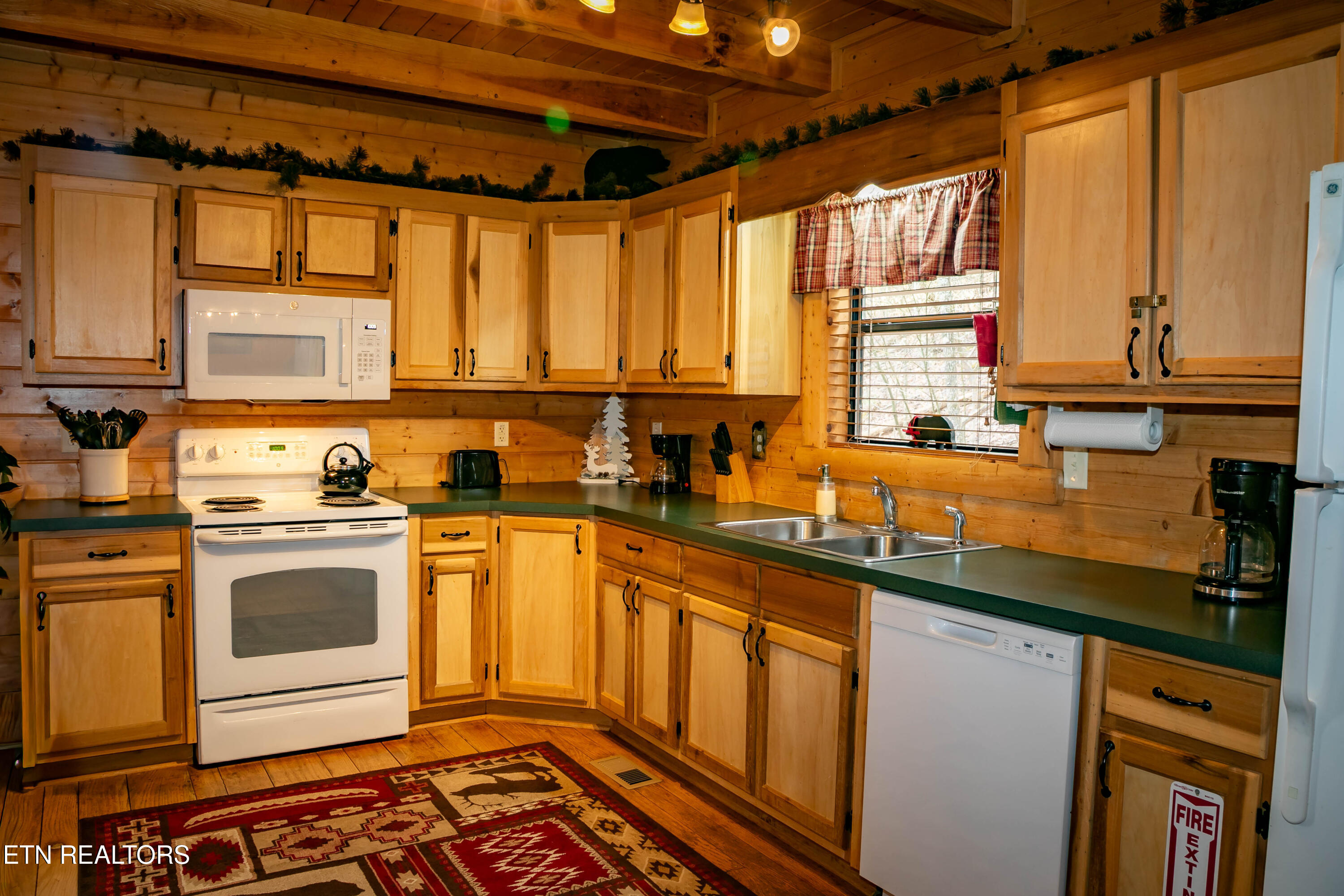 3050 Headrick Drive Sevierville TN 37862
