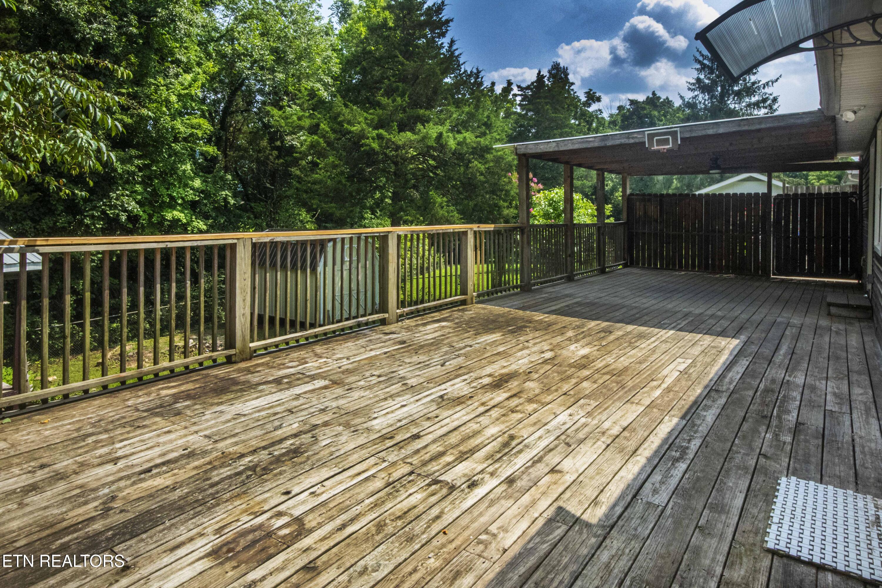 114 E Arrowwood Road Oak Ridge TN 37830