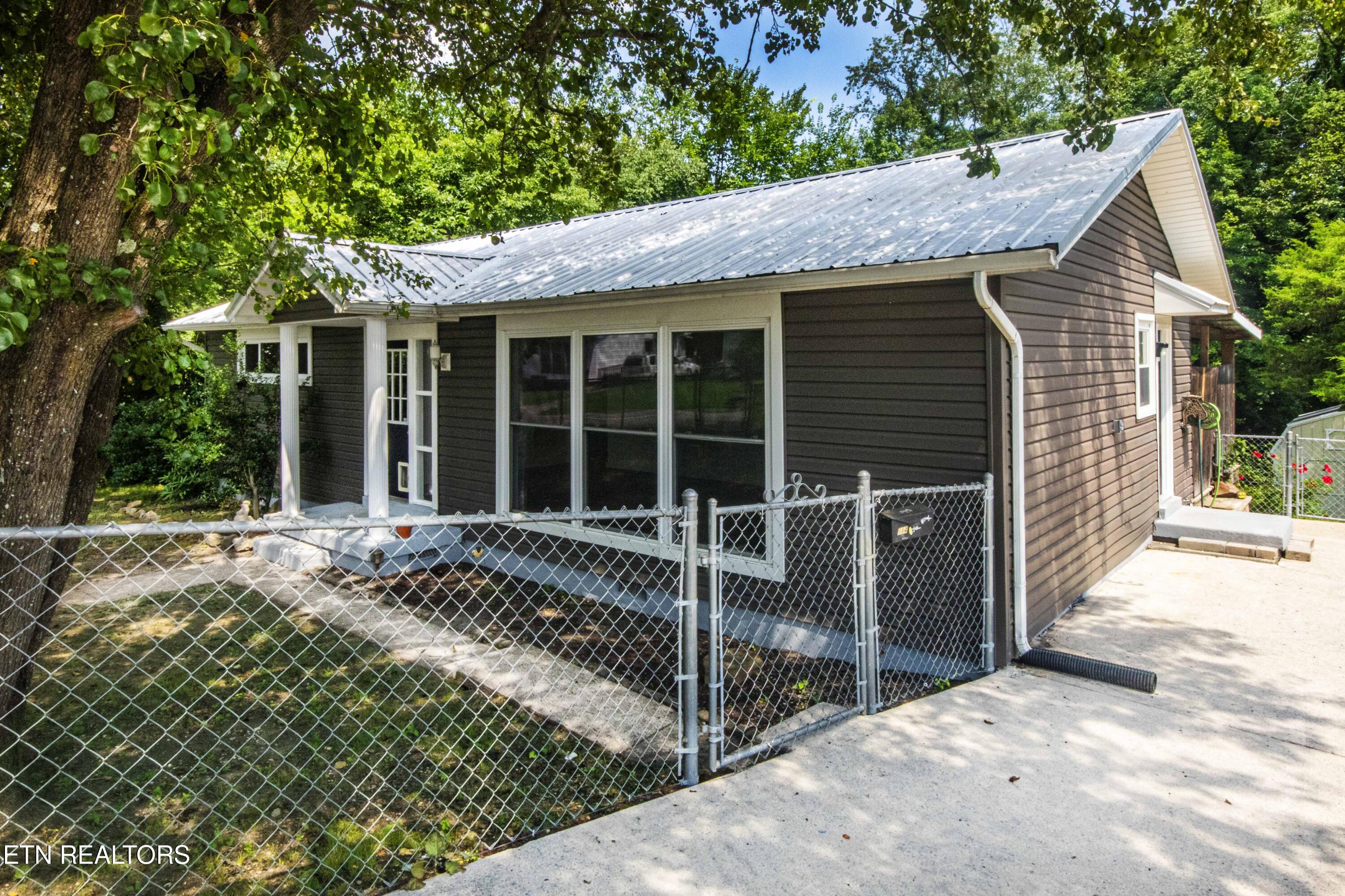 114 E Arrowwood Road Oak Ridge TN 37830