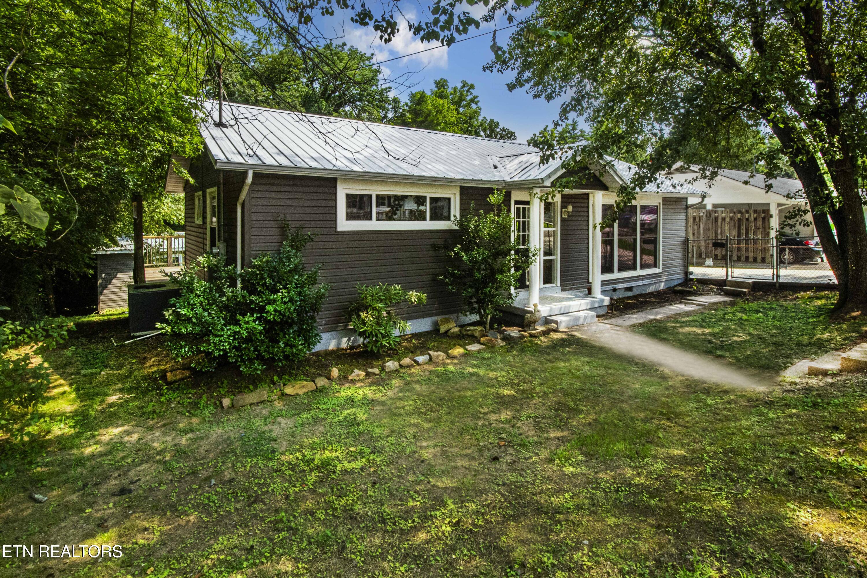 114 E Arrowwood Road Oak Ridge TN 37830