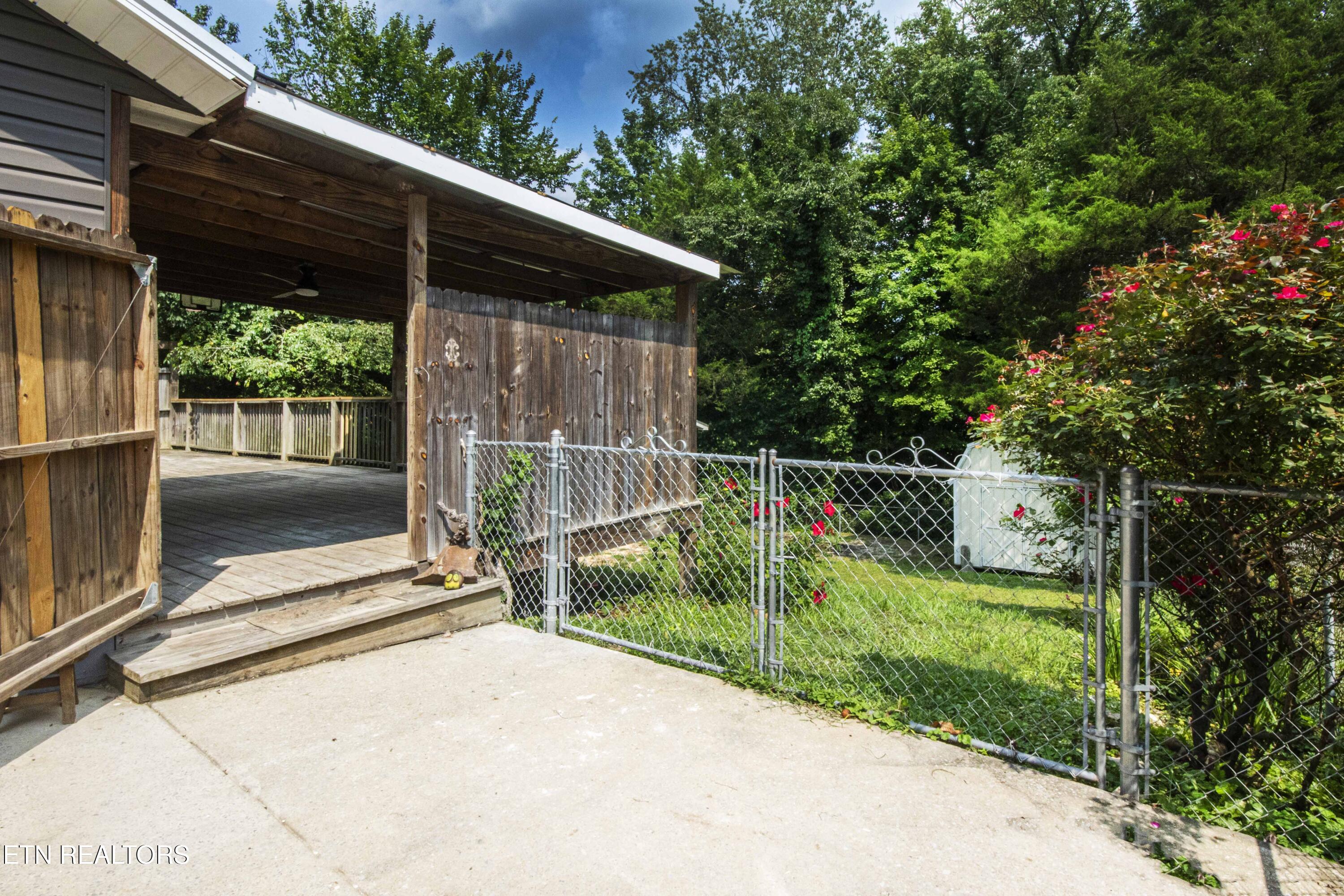 114 E Arrowwood Road Oak Ridge TN 37830