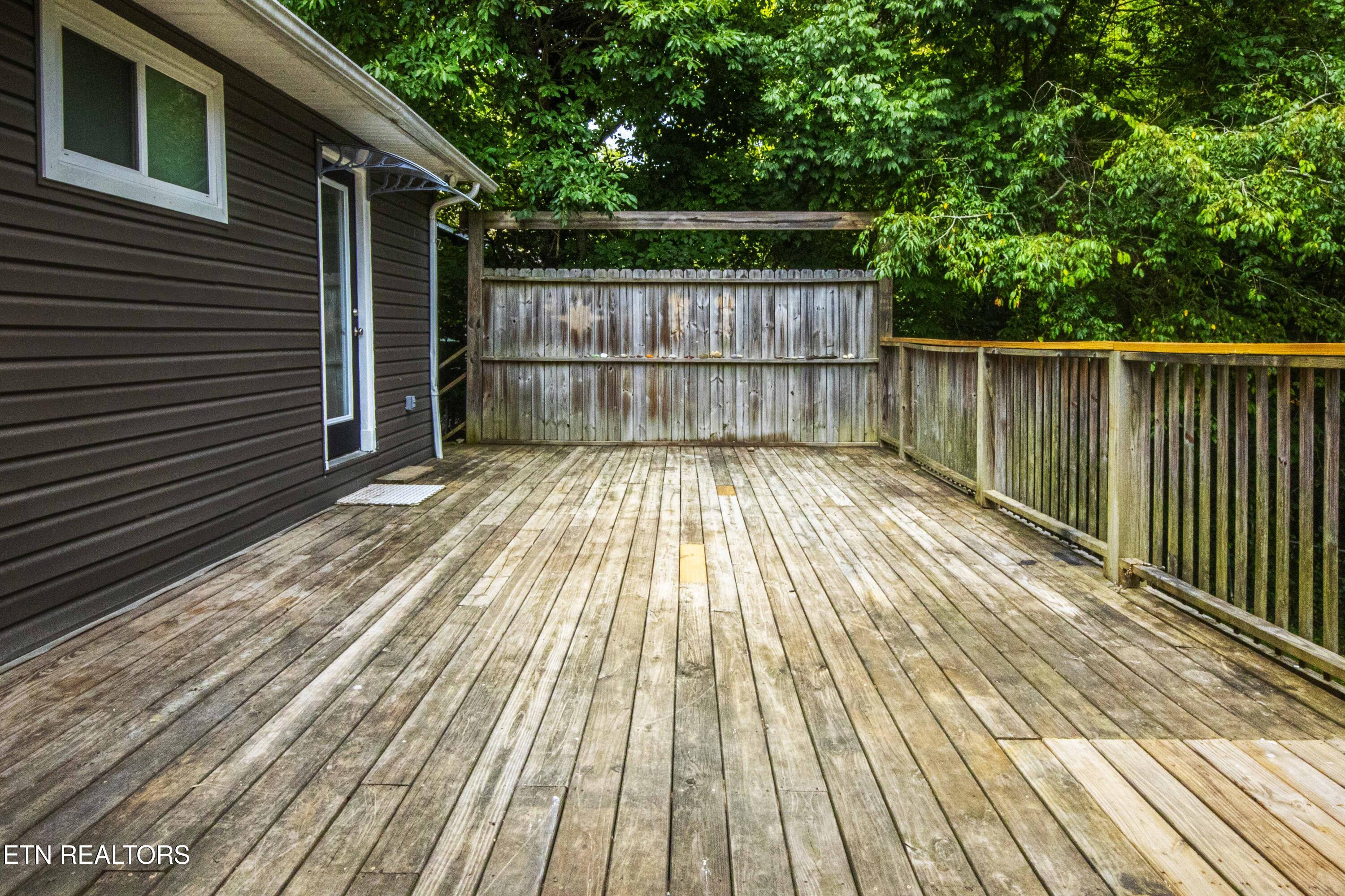 114 E Arrowwood Road Oak Ridge TN 37830