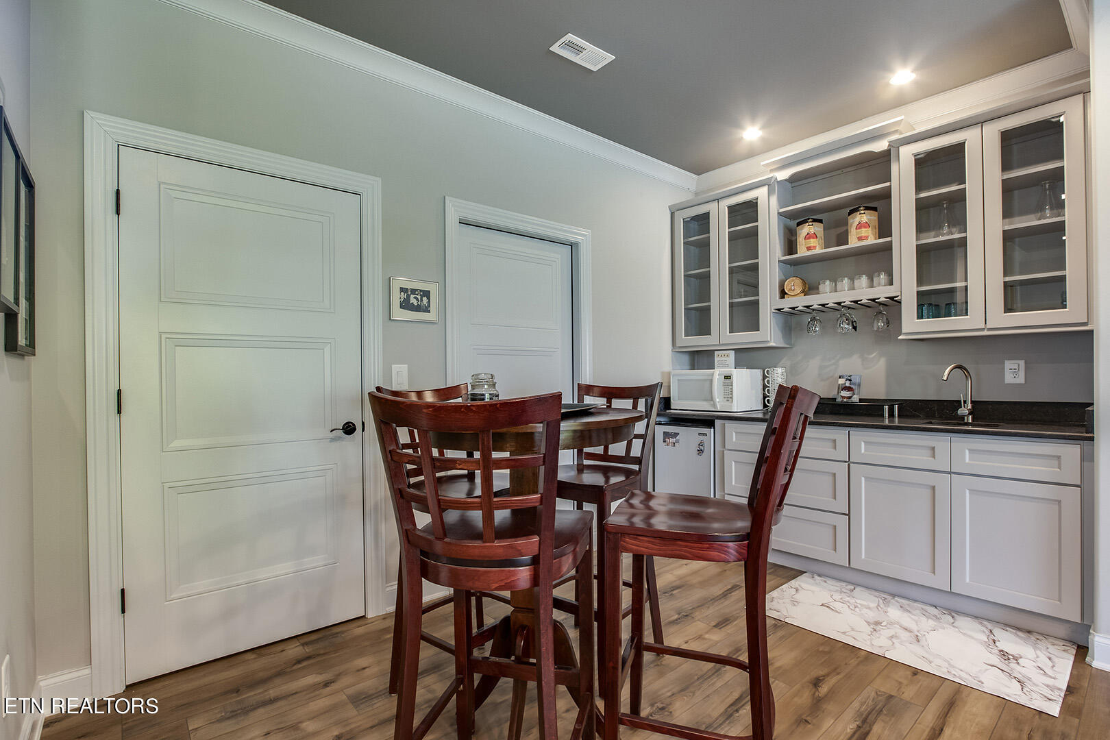 17012 Lighthouse Pointe Drive Lenoir City TN 37772