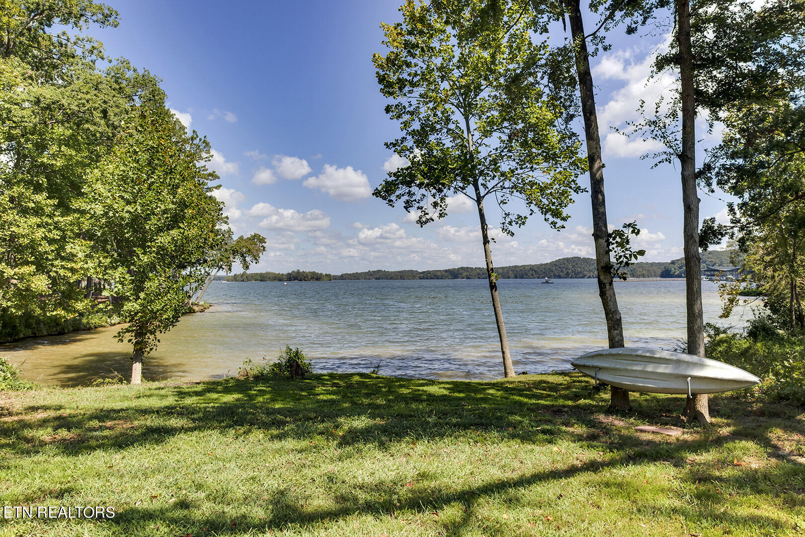 17012 Lighthouse Pointe Drive Lenoir City TN 37772