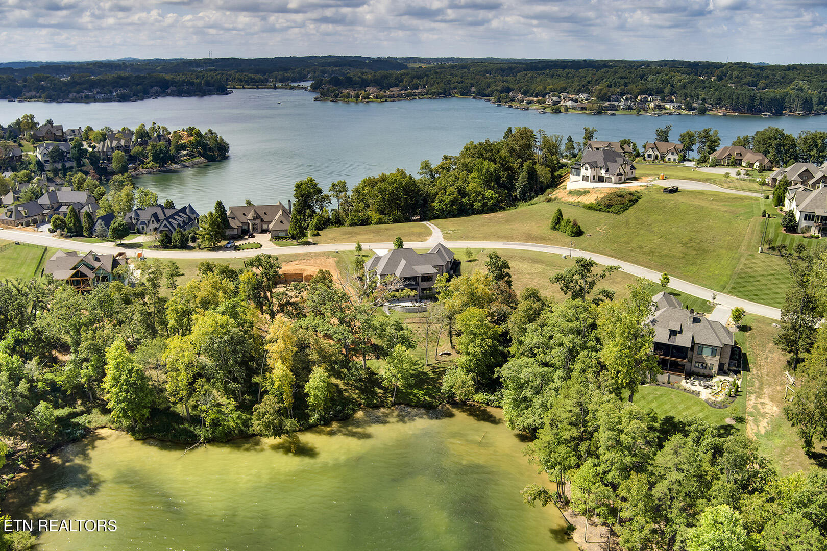 17012 Lighthouse Pointe Drive Lenoir City TN 37772