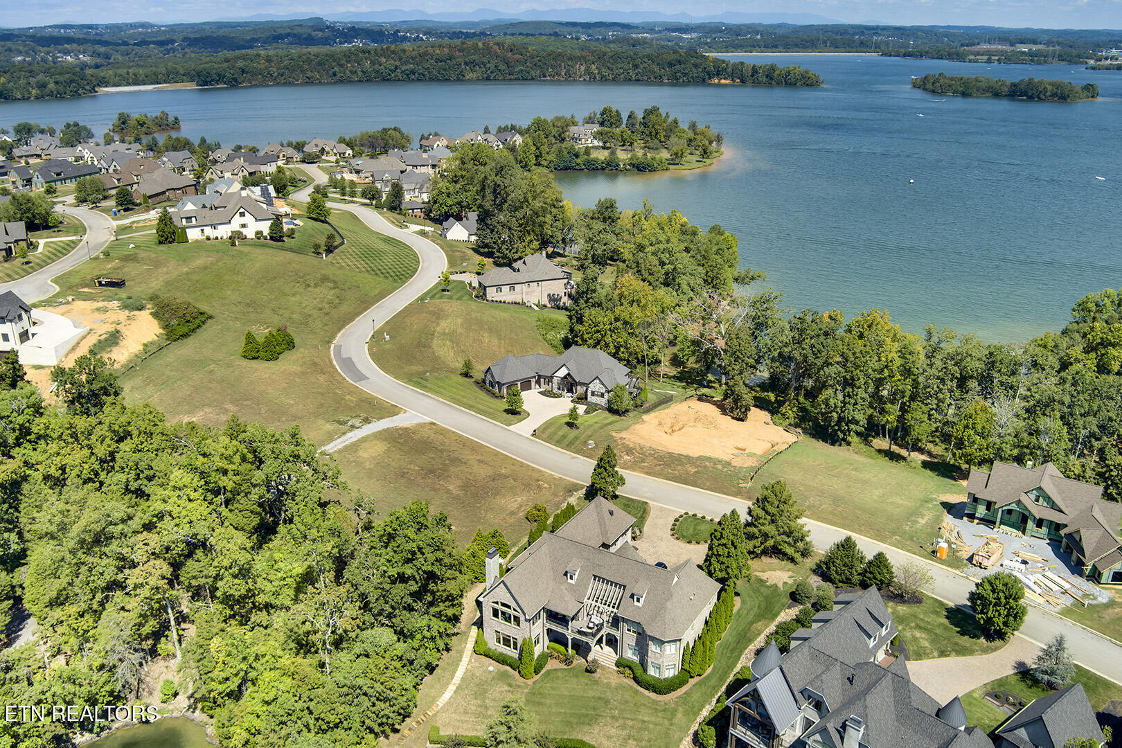 17012 Lighthouse Pointe Drive Lenoir City TN 37772