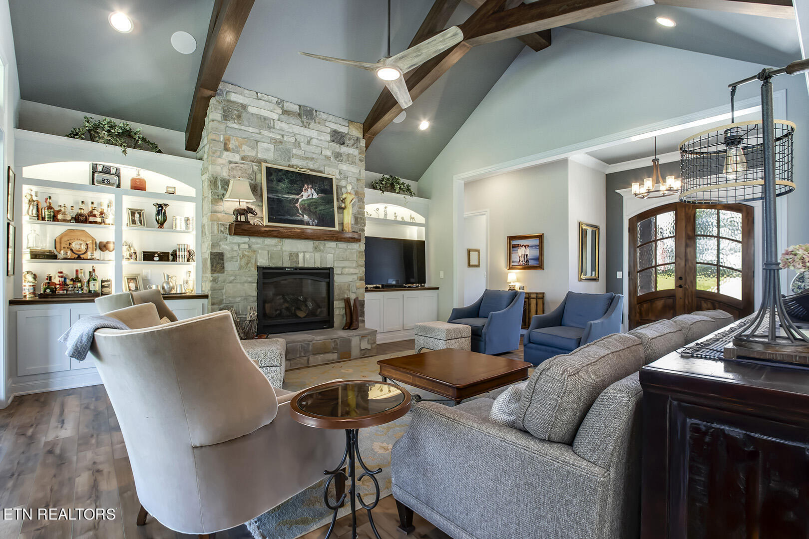 17012 Lighthouse Pointe Drive Lenoir City TN 37772