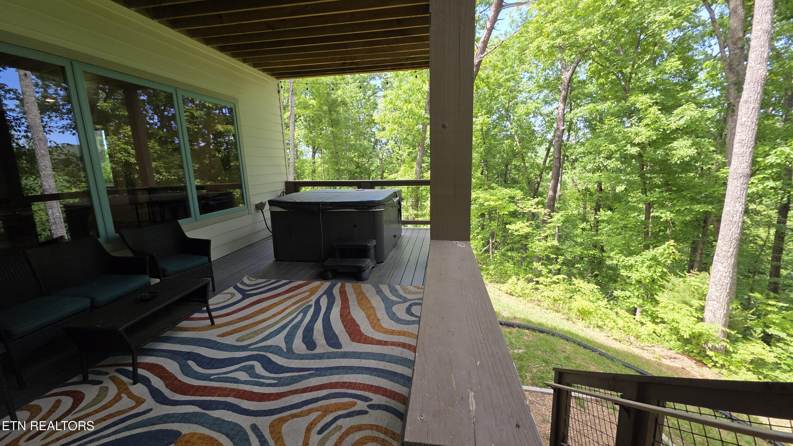 2430 Rainbow Falls Lane Sevierville TN 37862