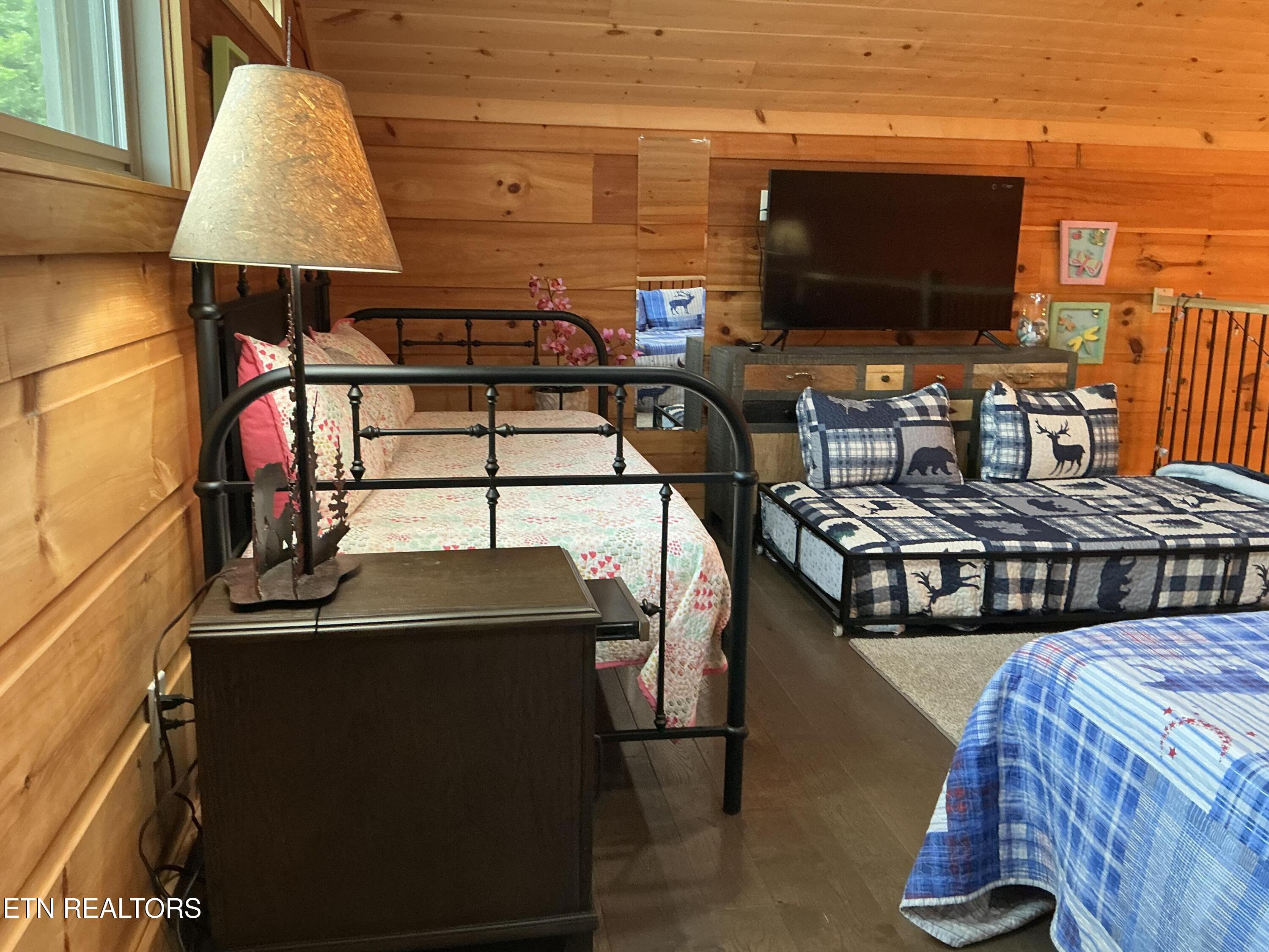 910 English Mtn Road Cosby TN 37722