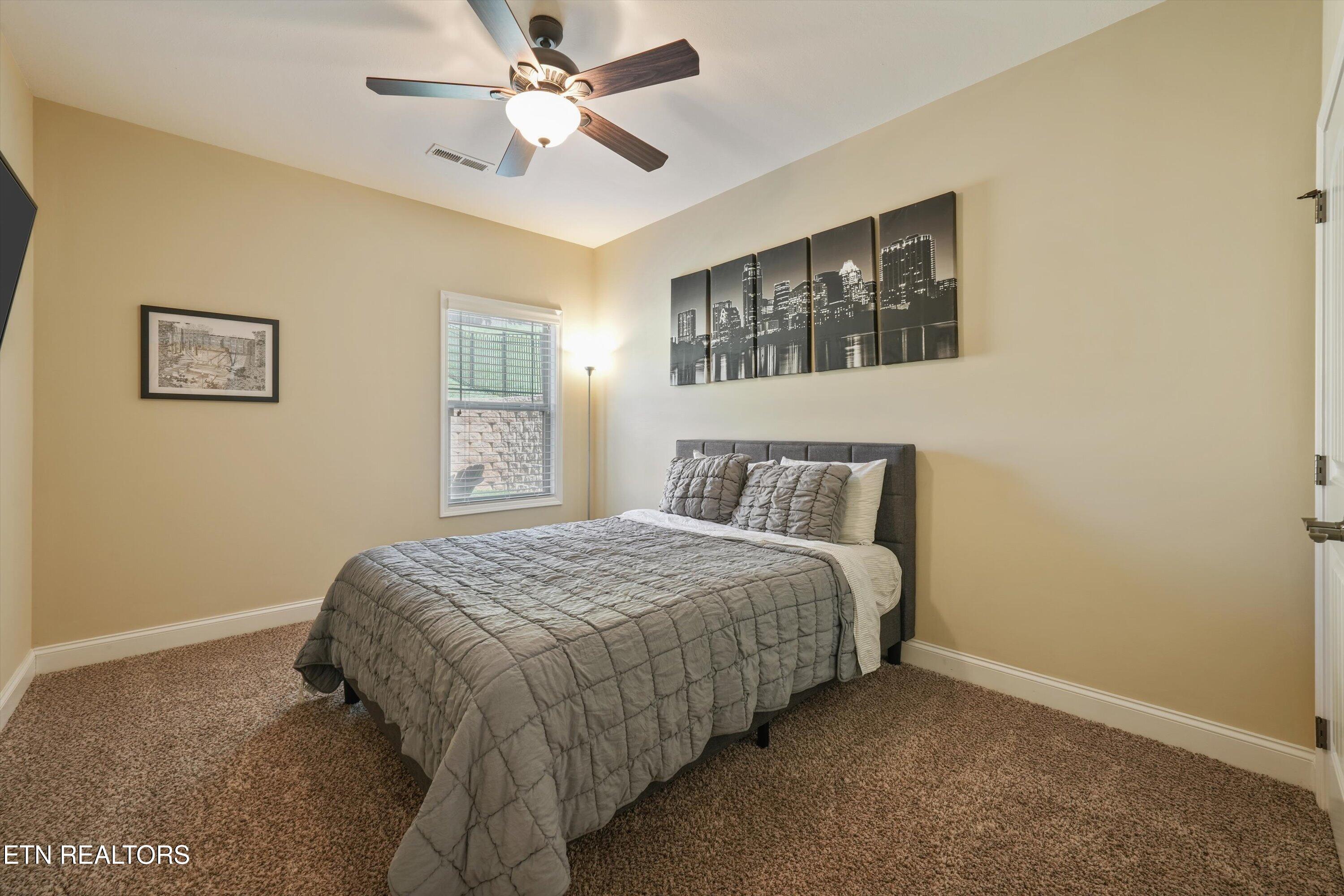 1218 Peake Lane Knoxville TN 37922