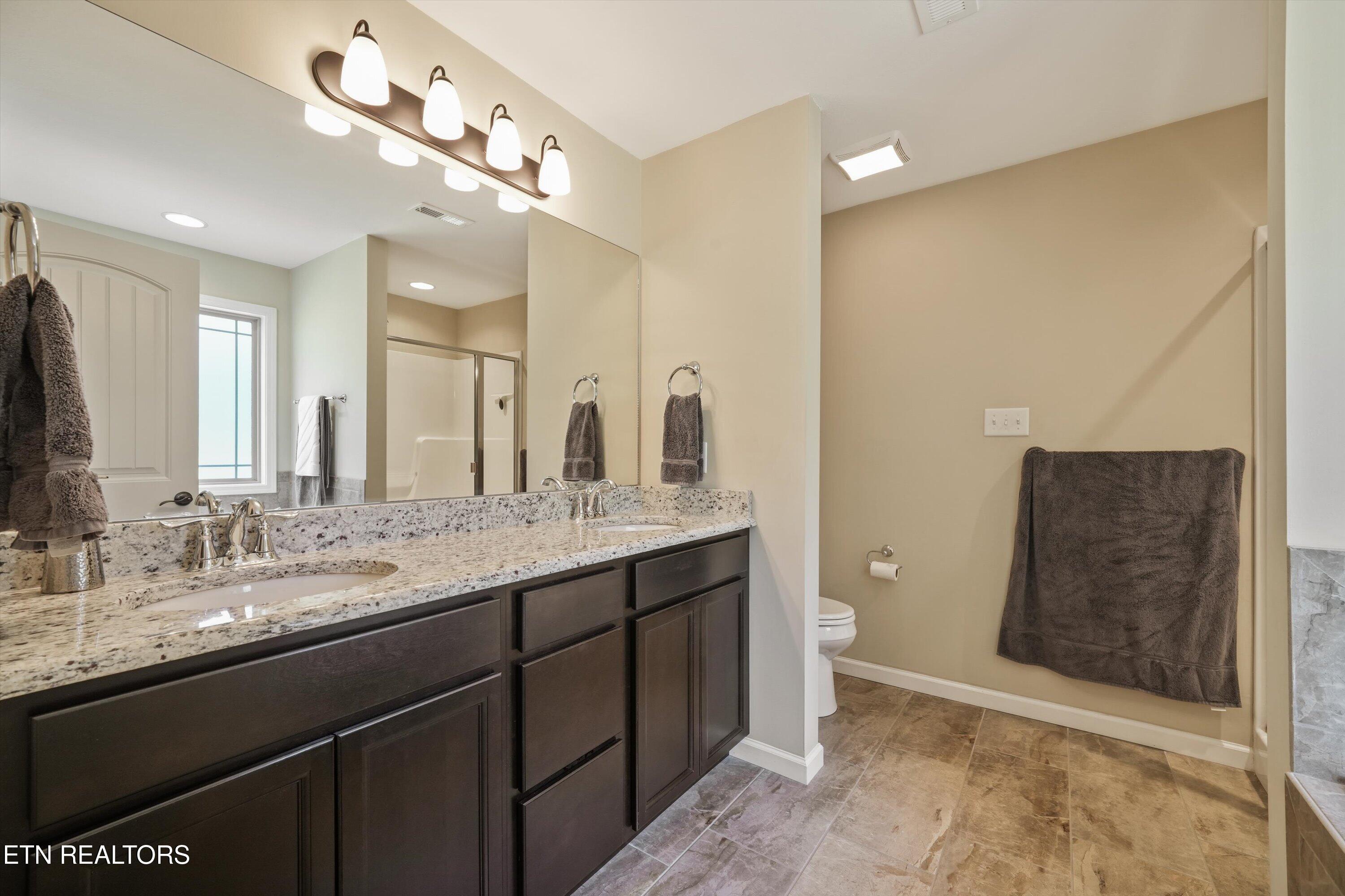1218 Peake Lane Knoxville TN 37922