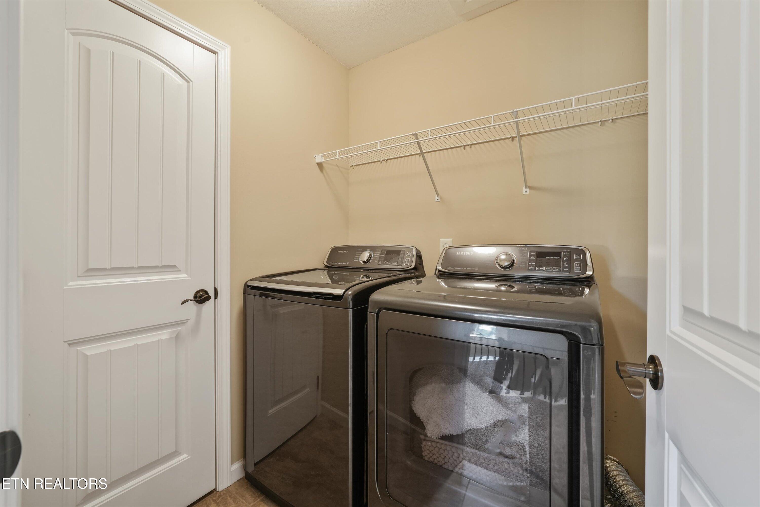 1218 Peake Lane Knoxville TN 37922