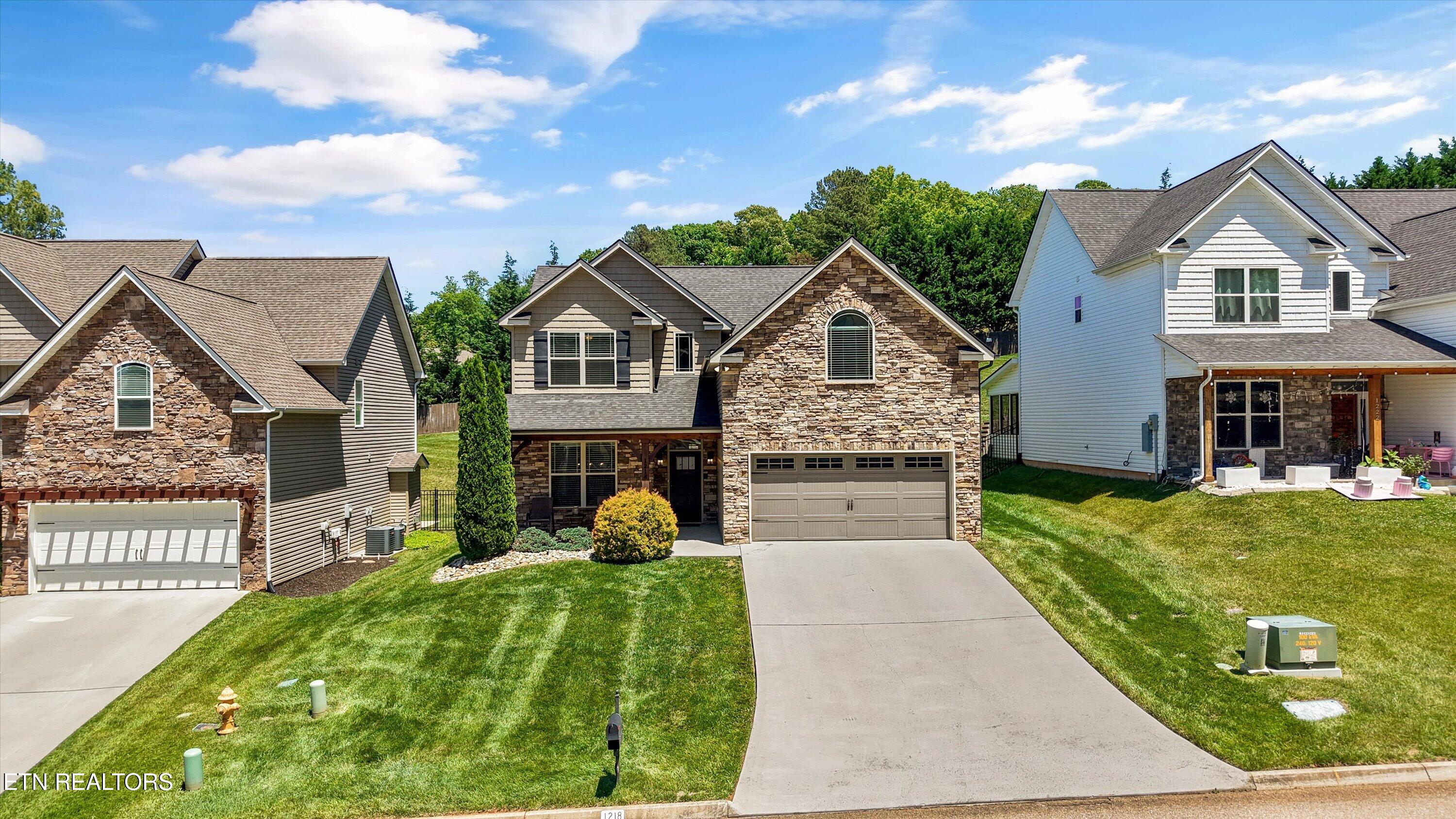 1218 Peake Lane Knoxville TN 37922