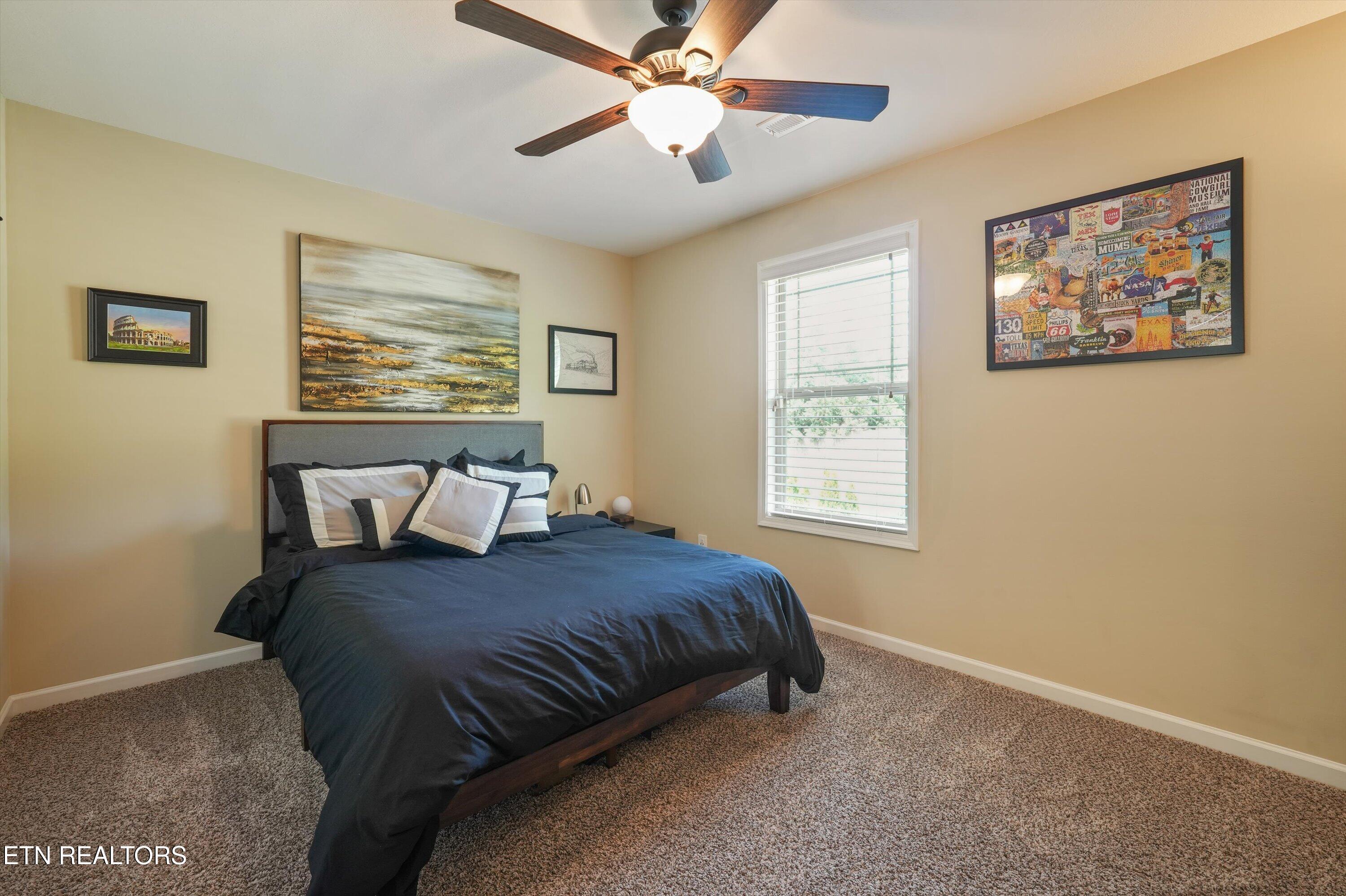 1218 Peake Lane Knoxville TN 37922