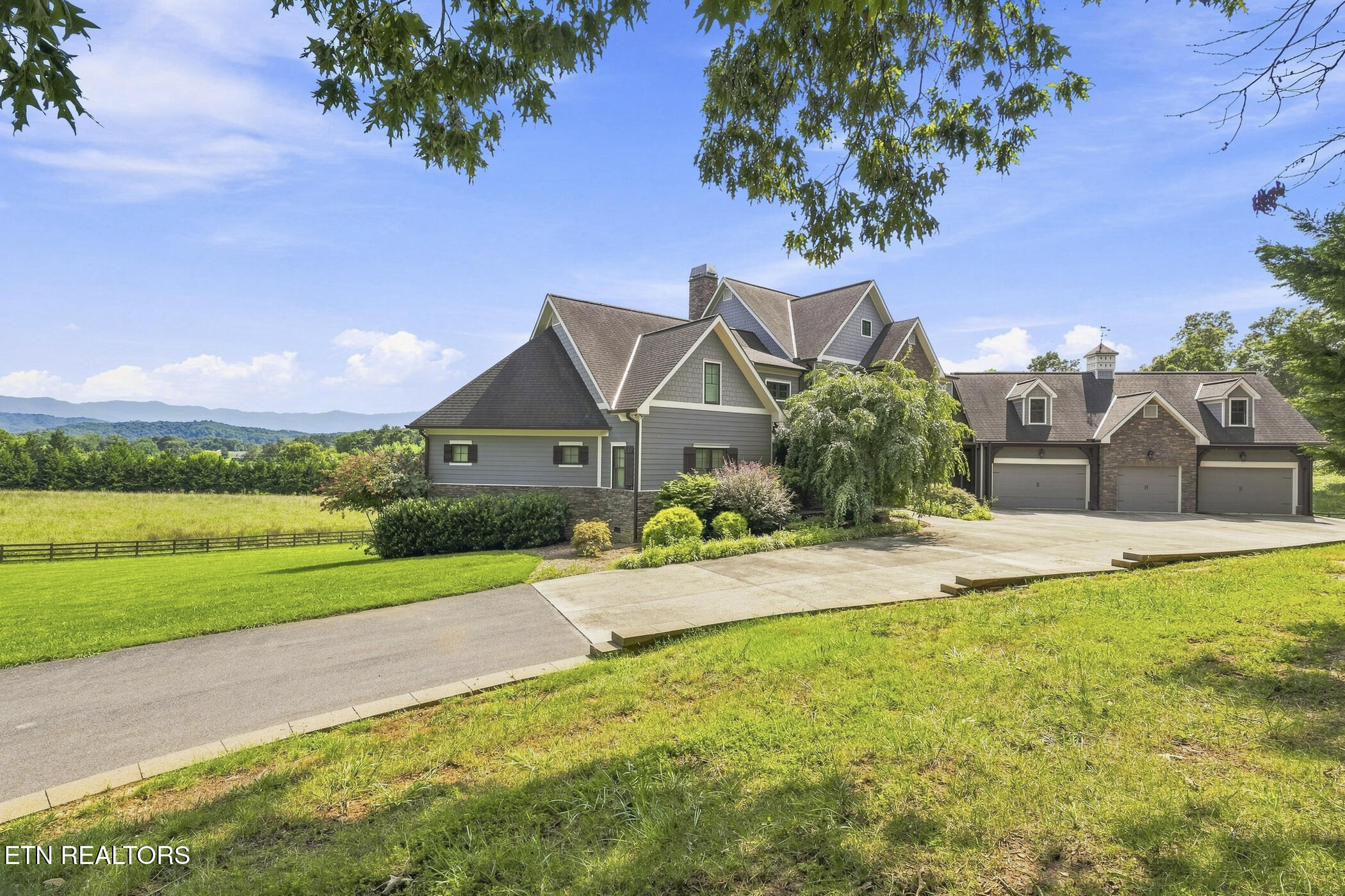 759 Cummings Chapel Road Sevierville TN 37876