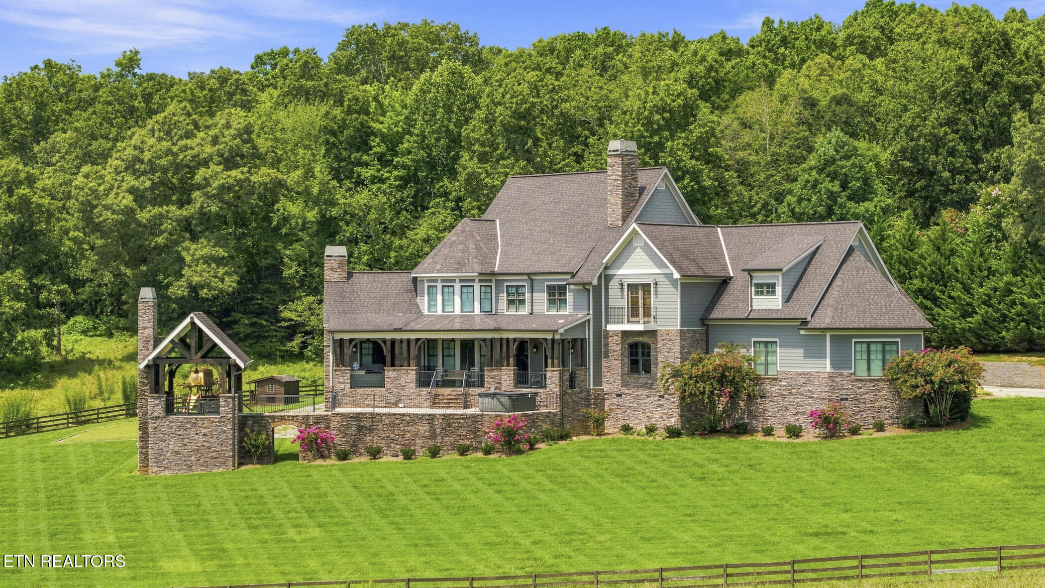 759 Cummings Chapel Road Sevierville TN 37876