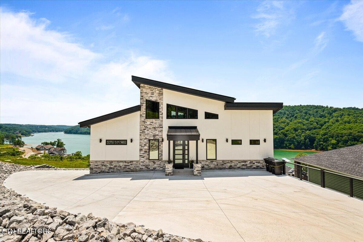 502 Cameron Loop Lane Lafollette TN 37766
