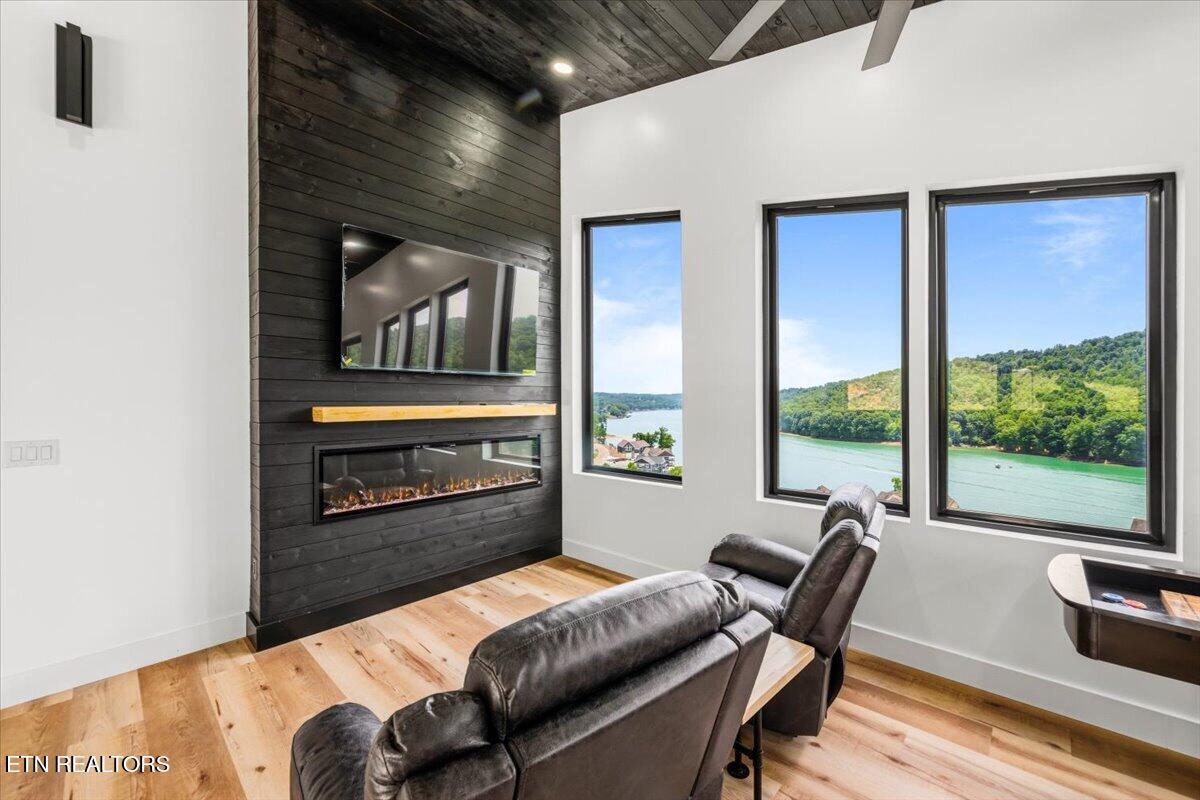 502 Cameron Loop Lane Lafollette TN 37766