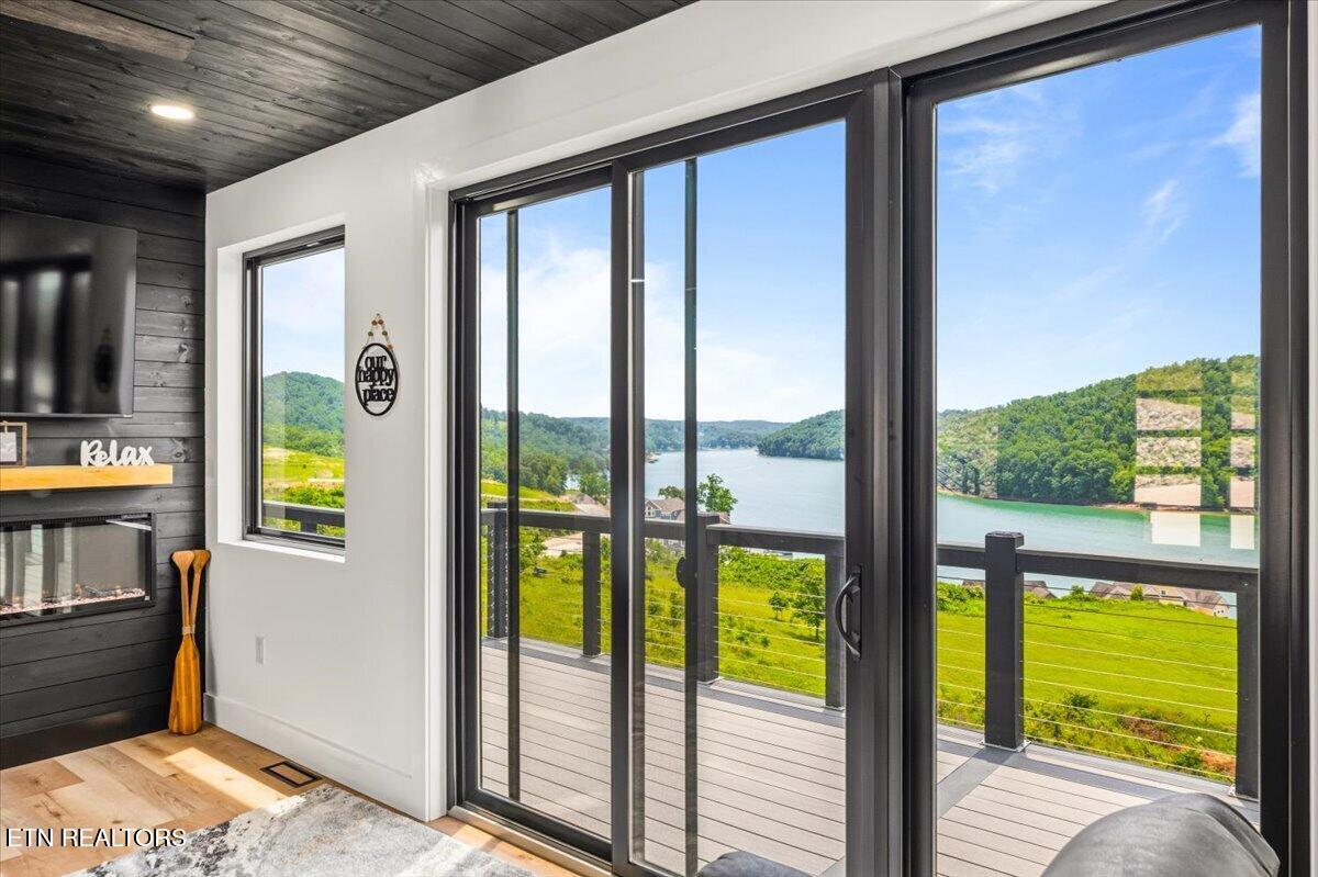 502 Cameron Loop Lane Lafollette TN 37766