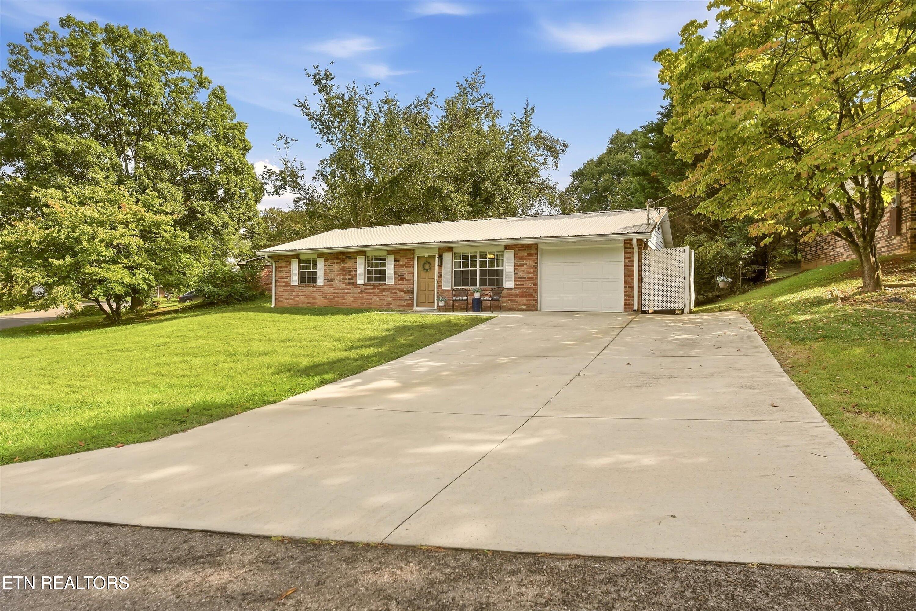 5608 Ridgetop Road Knoxville TN 37921