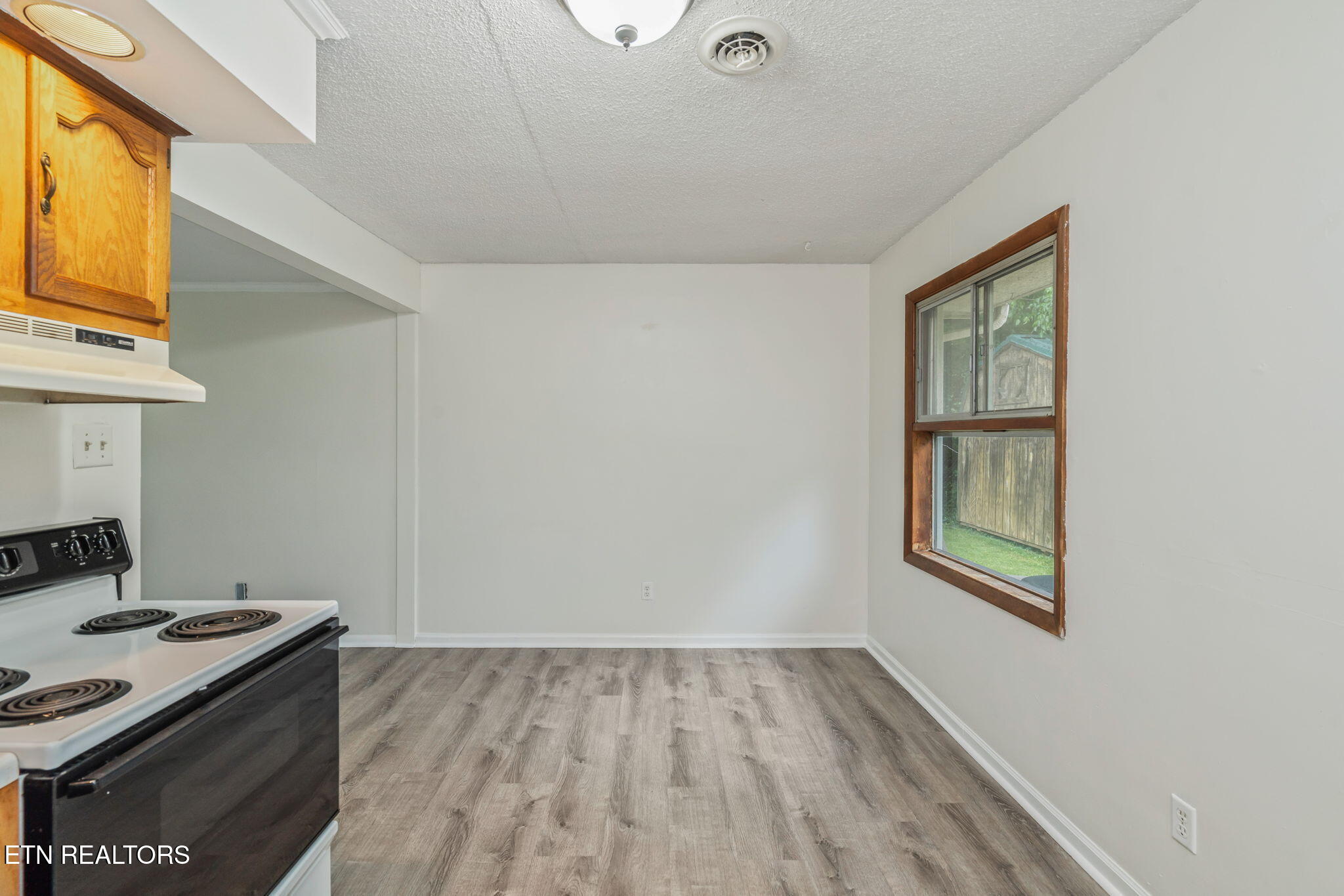4526 Nicholas Road Knoxville TN 37912