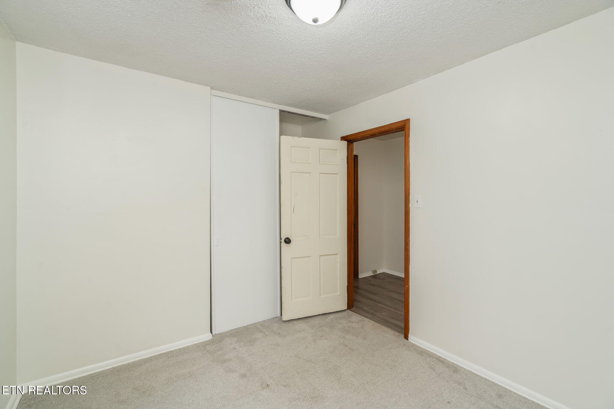 4526 Nicholas Road Knoxville TN 37912