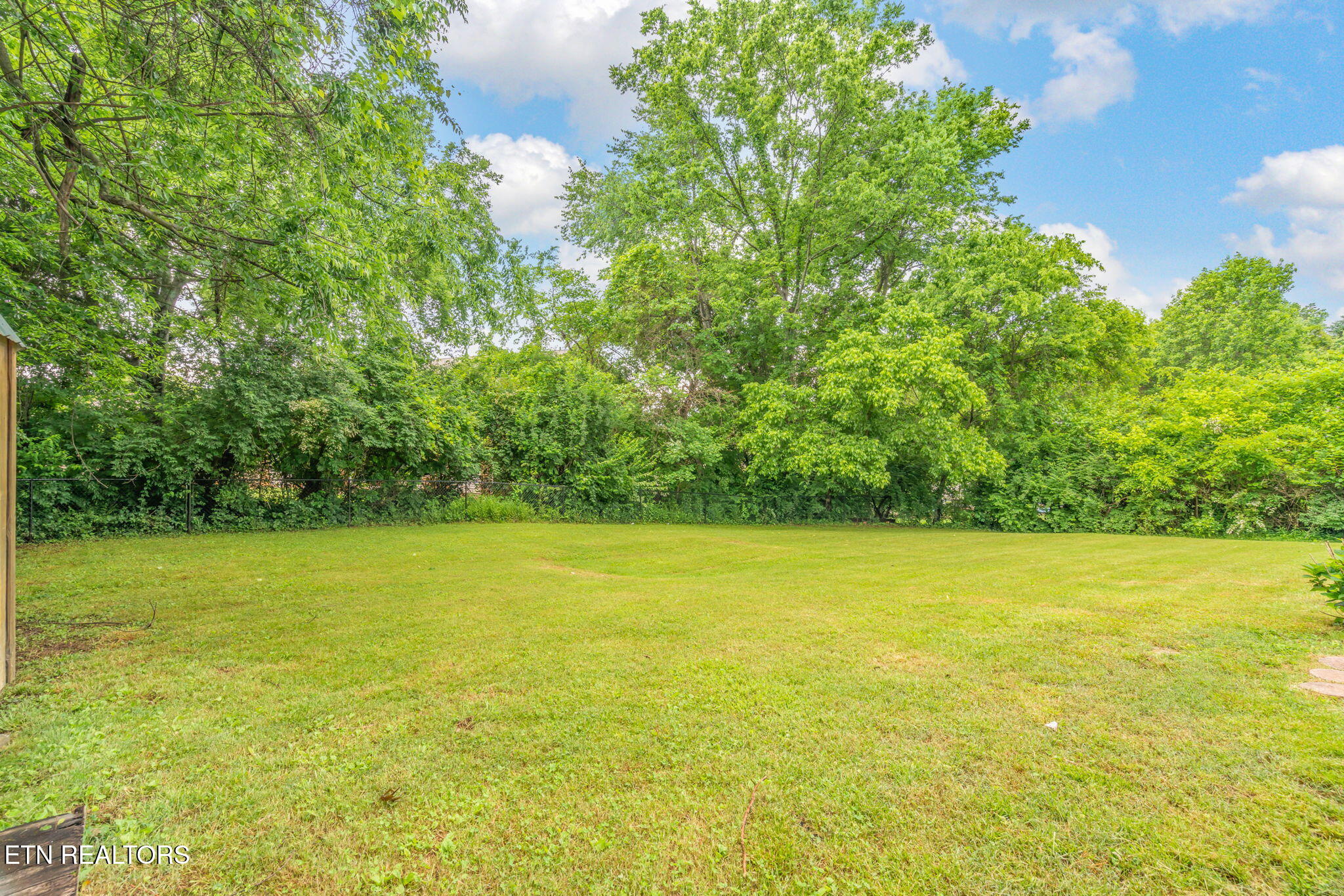 4526 Nicholas Road Knoxville TN 37912