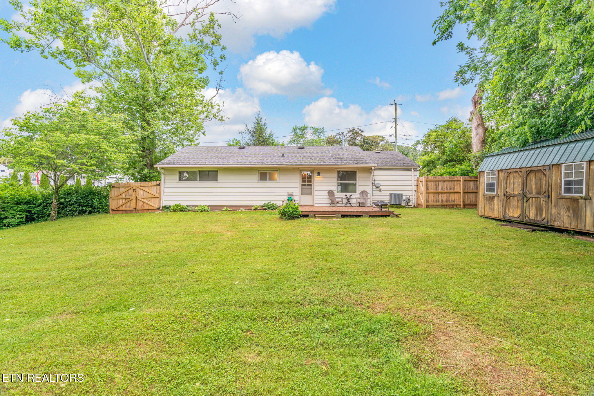 4526 Nicholas Road Knoxville TN 37912