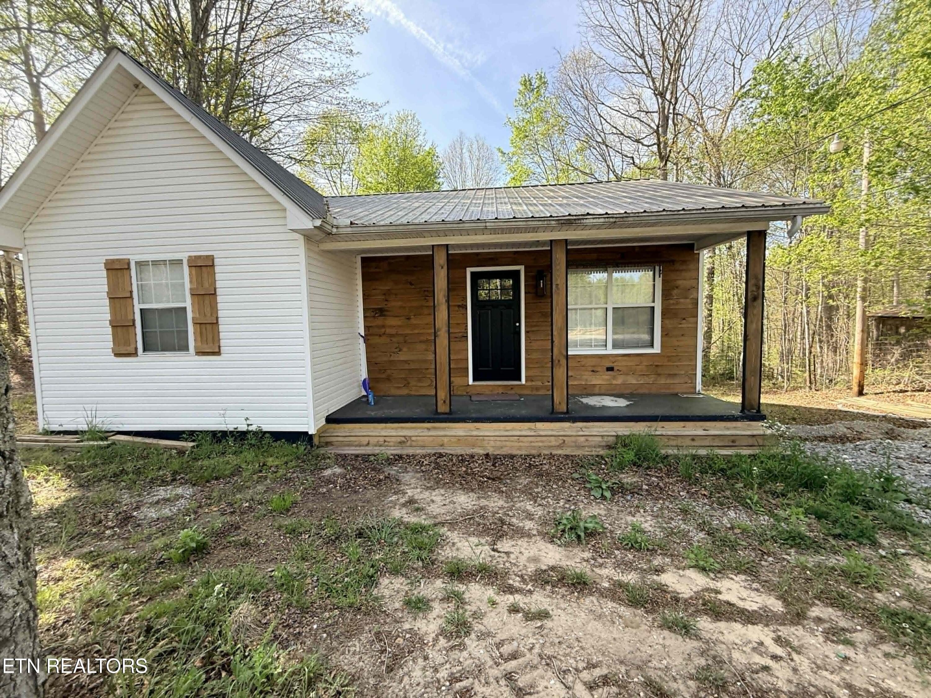 242 Joe Barnett Road Jamestown TN 38556
