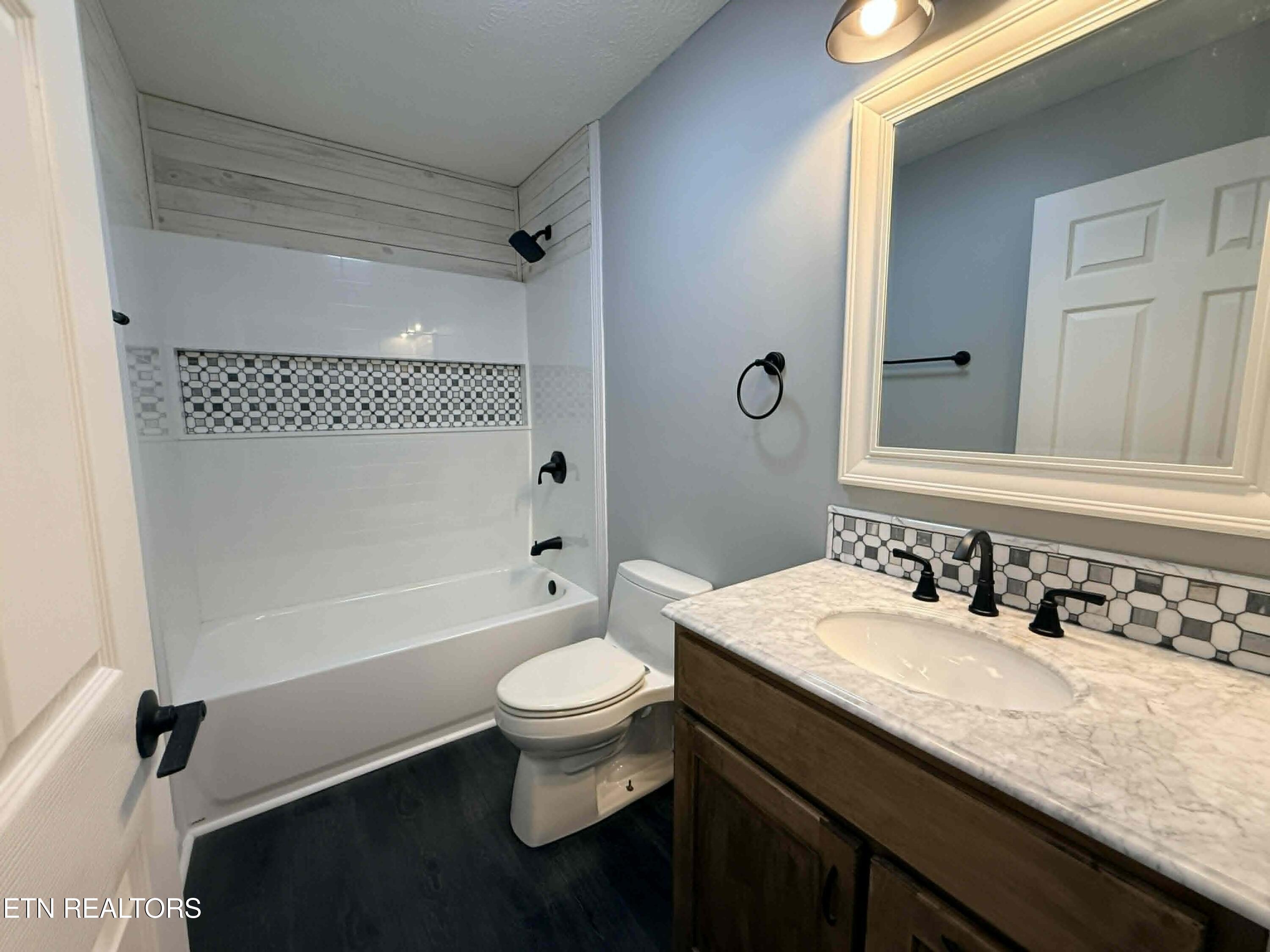 242 Joe Barnett Road Jamestown TN 38556