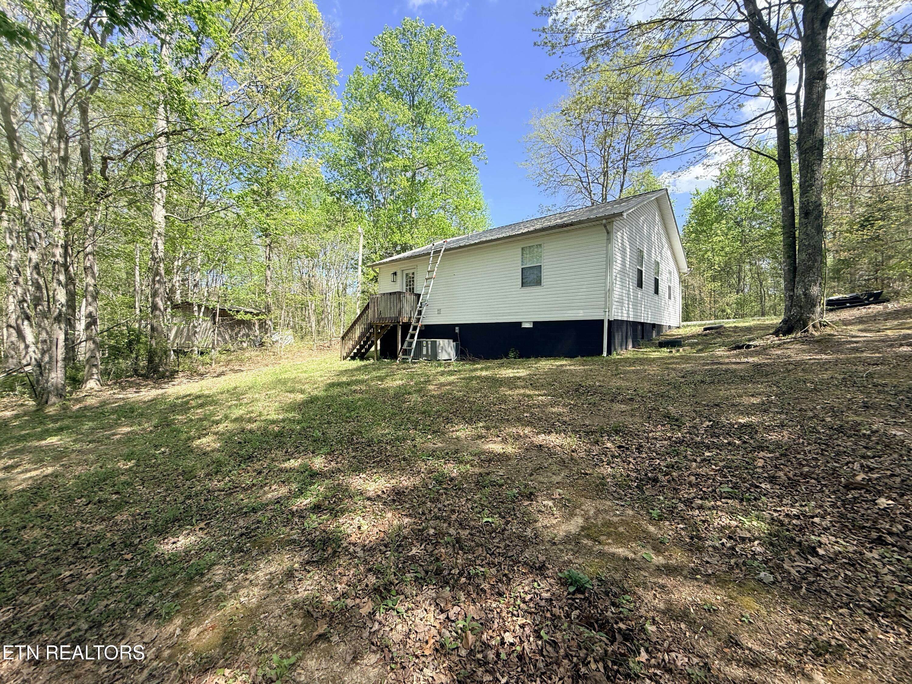 242 Joe Barnett Road Jamestown TN 38556