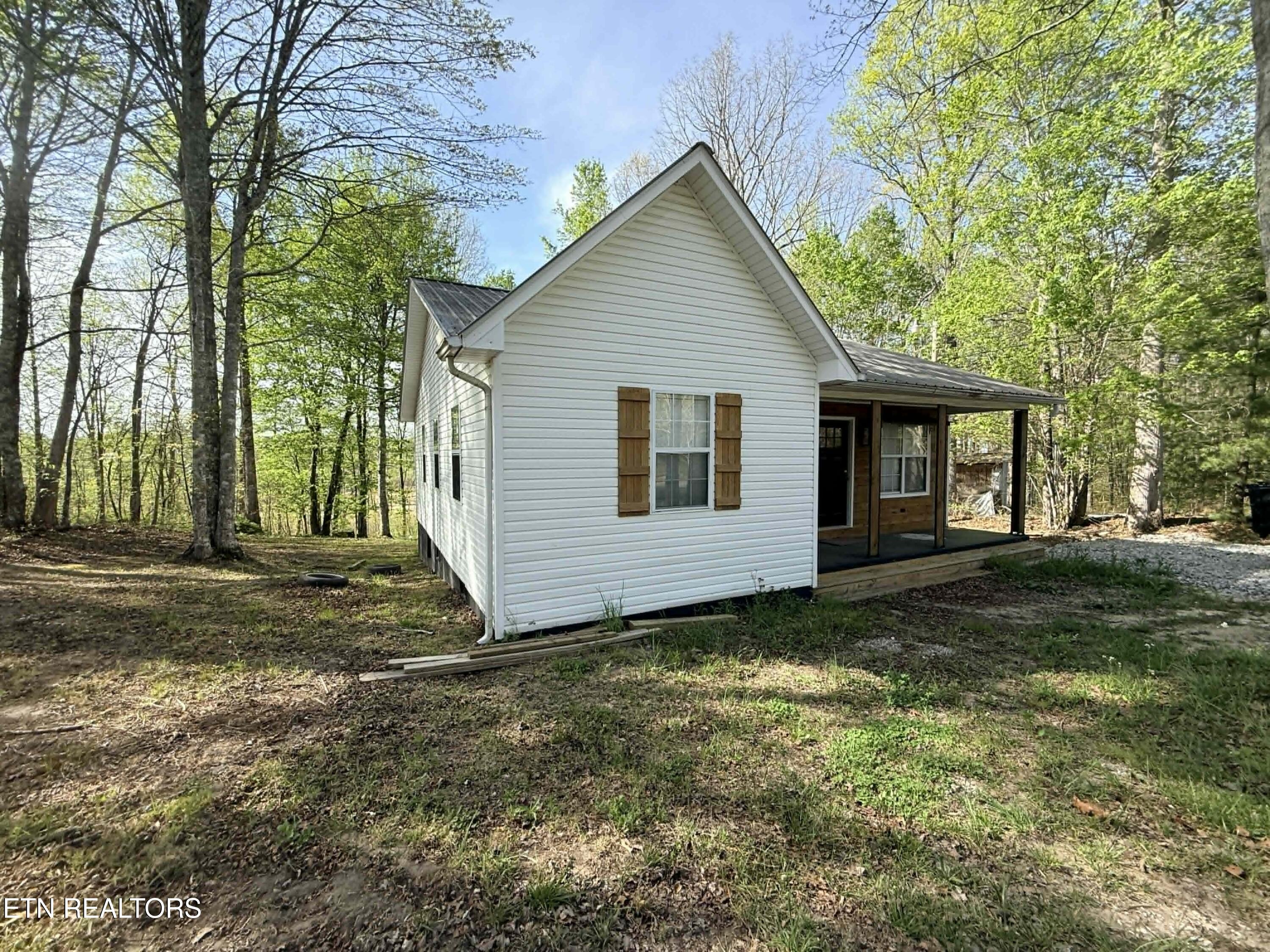 242 Joe Barnett Road Jamestown TN 38556