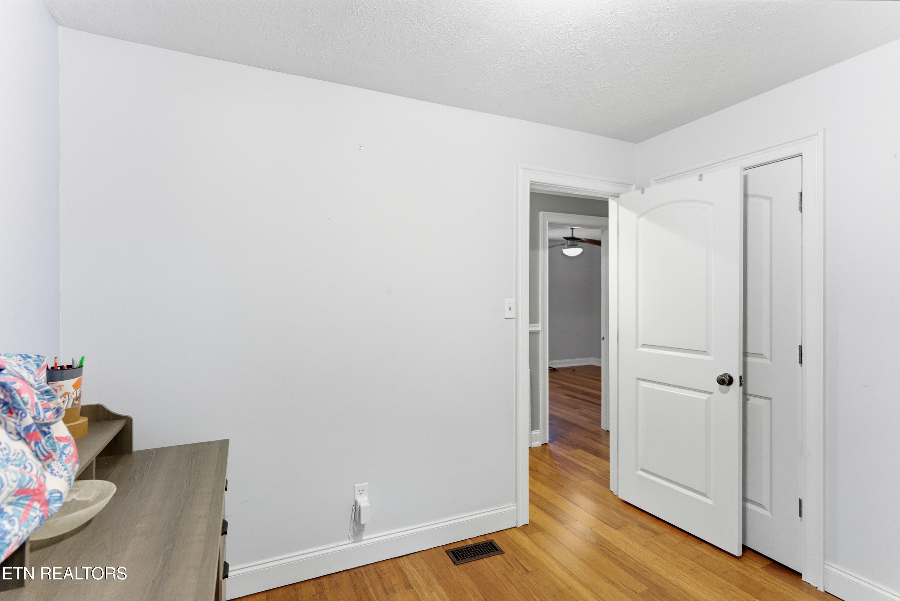 2833 Ithaca Drive Knoxville TN 37918