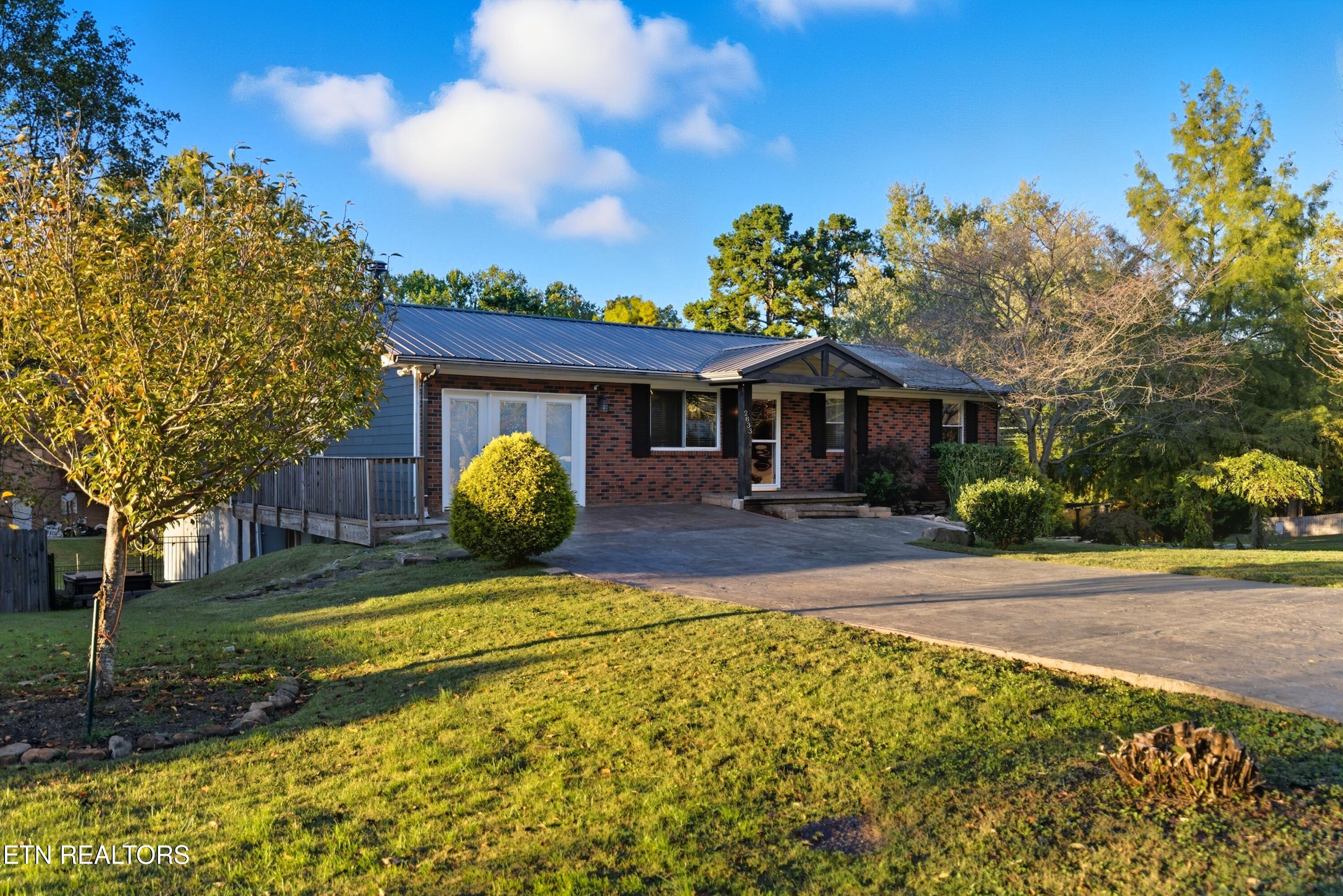 2833 Ithaca Drive Knoxville TN 37918