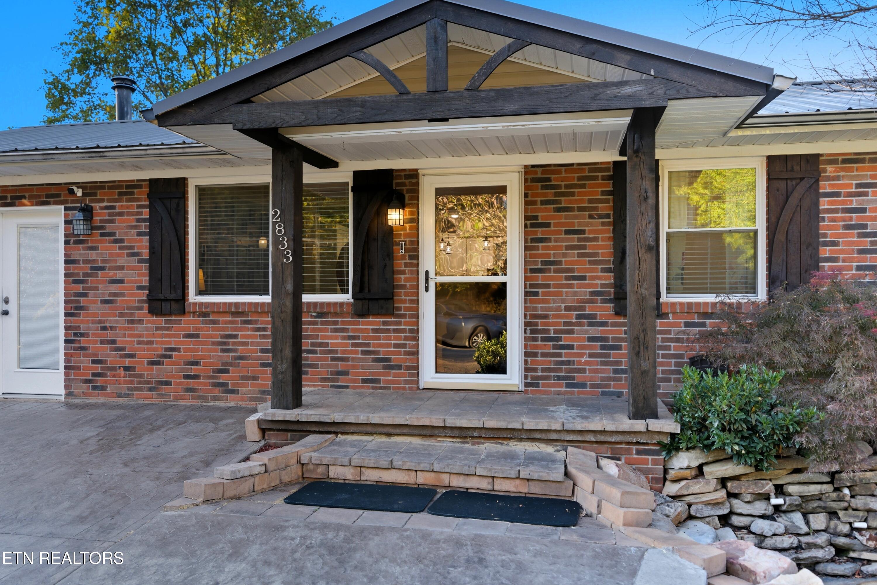 2833 Ithaca Drive Knoxville TN 37918