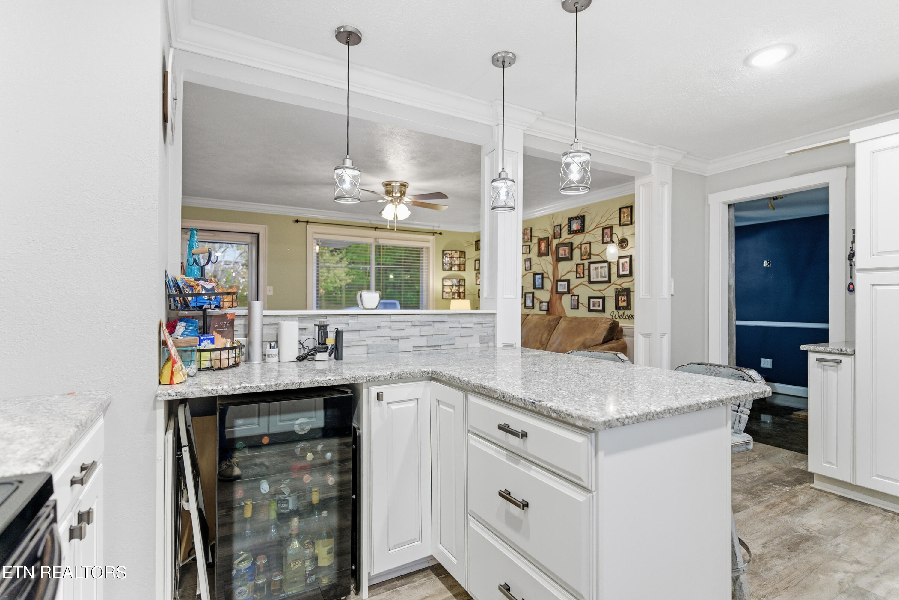 2833 Ithaca Drive Knoxville TN 37918