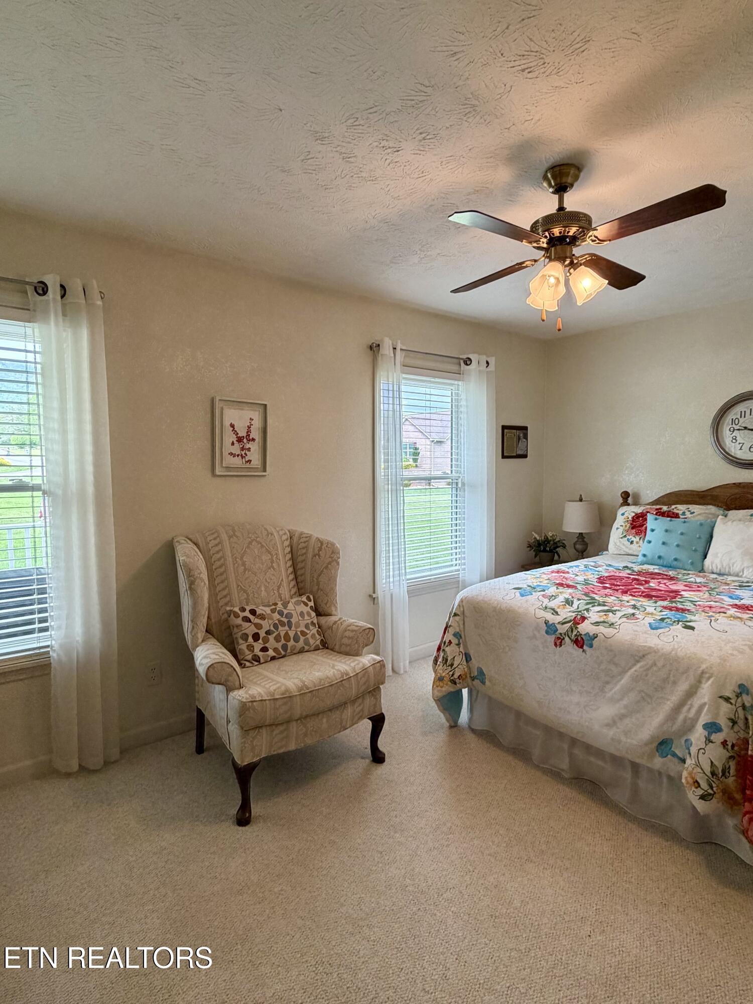 242 Thacker Drive Lafollette TN 37766